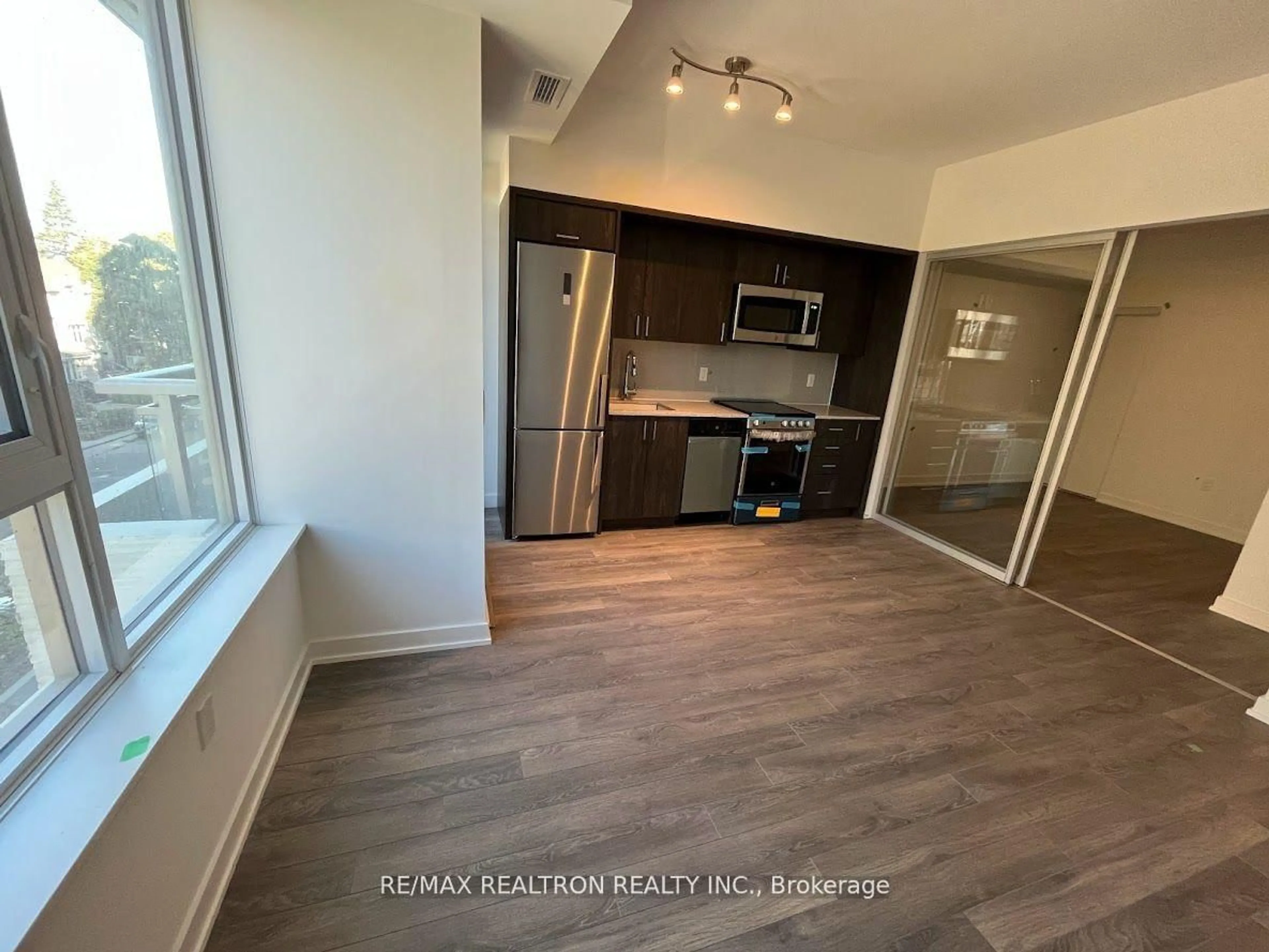 A pic of a room for 1 Cardiff Rd #308, Toronto Ontario M4P 0G2