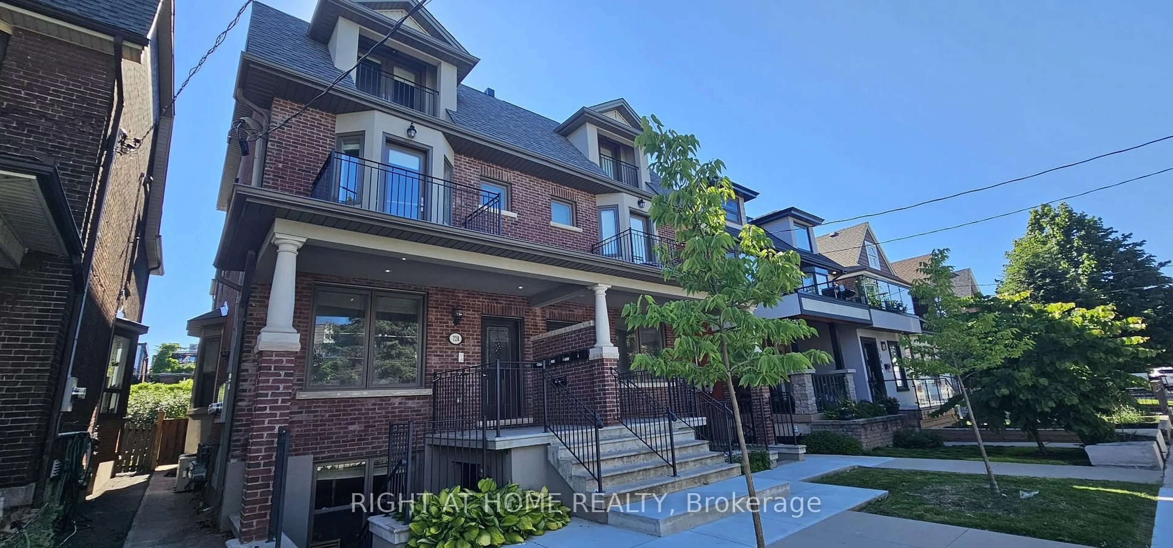 Home with brick exterior material, street for 730 Shaw St, Toronto Ontario M6G 3L7