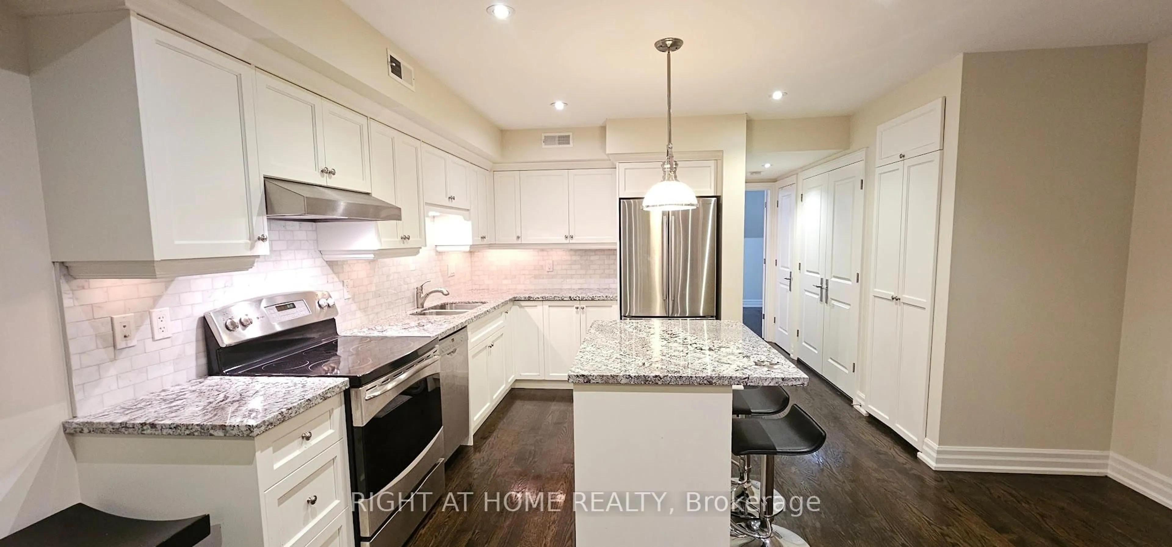 Contemporary kitchen, unknown for 730 Shaw St, Toronto Ontario M6G 3L7