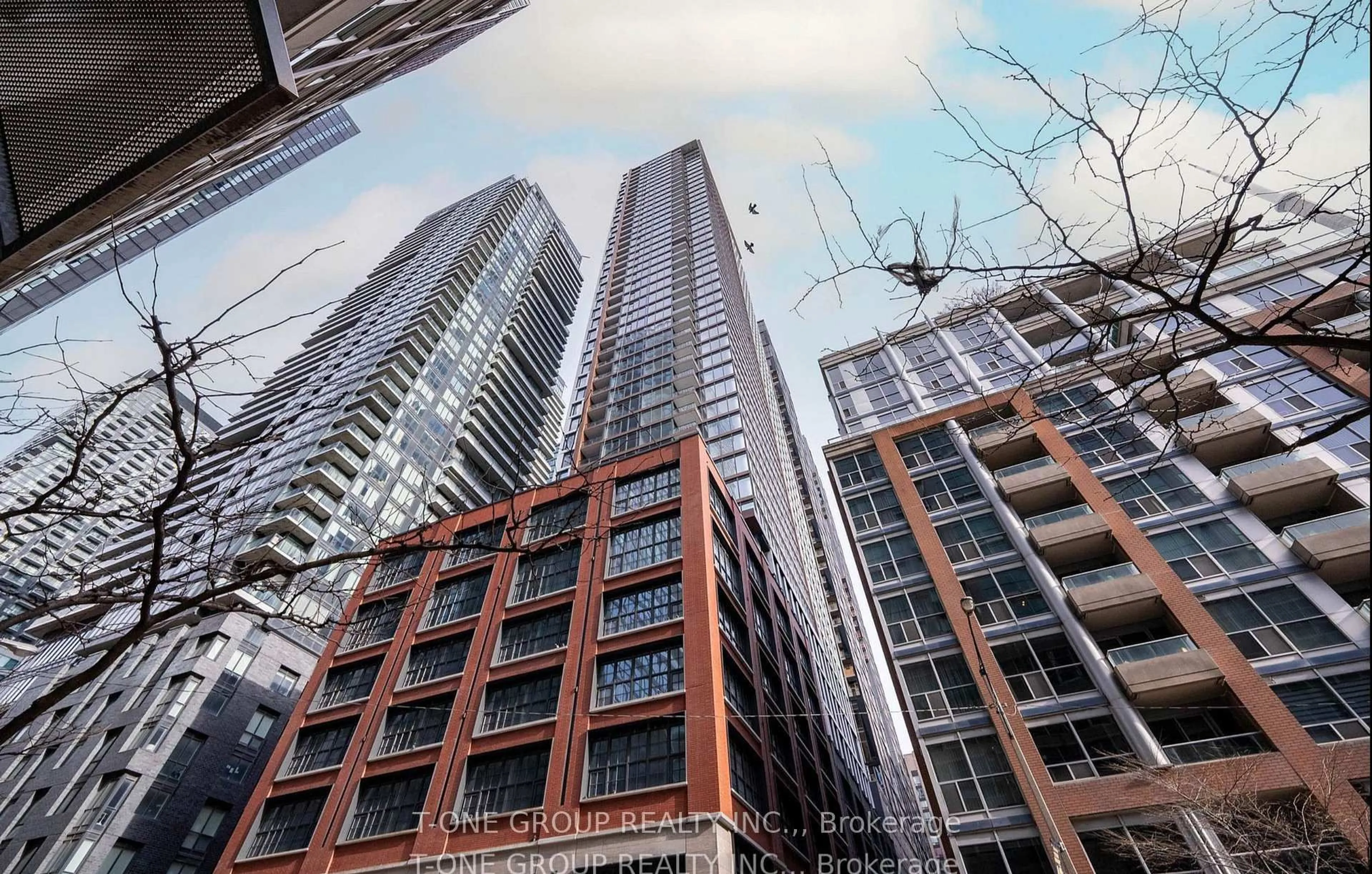 A pic from outside/outdoor area/front of a property/back of a property/a pic from drone, city buildings view from balcony for 55 Mercer St #1202, Toronto Ontario M5V 0W4