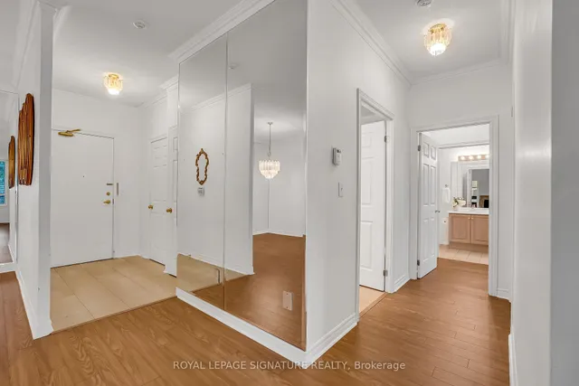 801 Lawrence Ave #106, Toronto 5