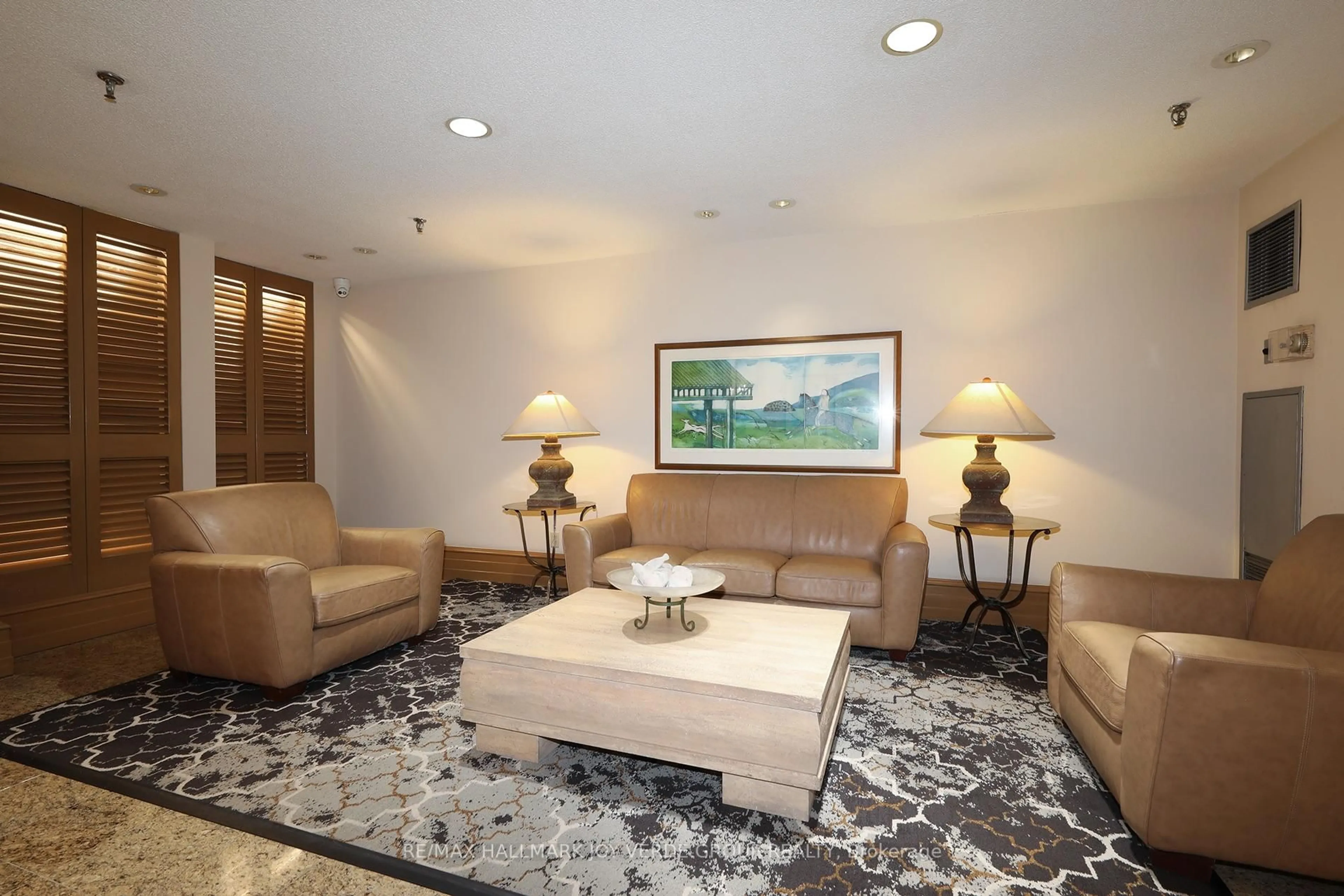 Lobby for 5 Kenneth Ave #405, Toronto Ontario M2N 6M7