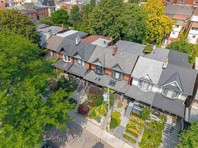 54 Marchmount Rd, Toronto 2