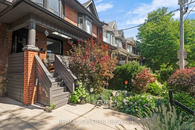 54 Marchmount Rd, Toronto 5