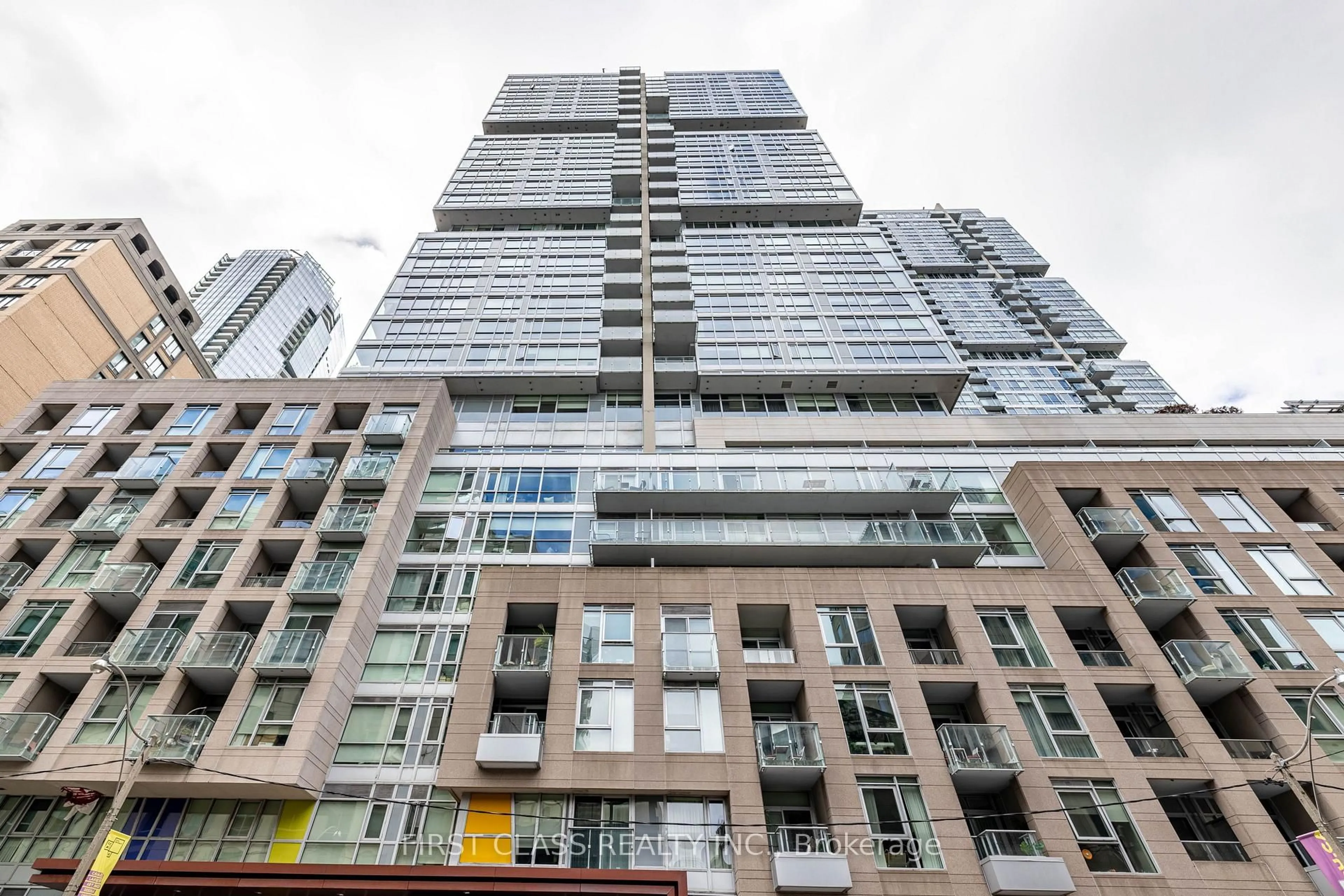 Unknown for 199 Richmond St W St, Toronto Ontario M5V 0H4