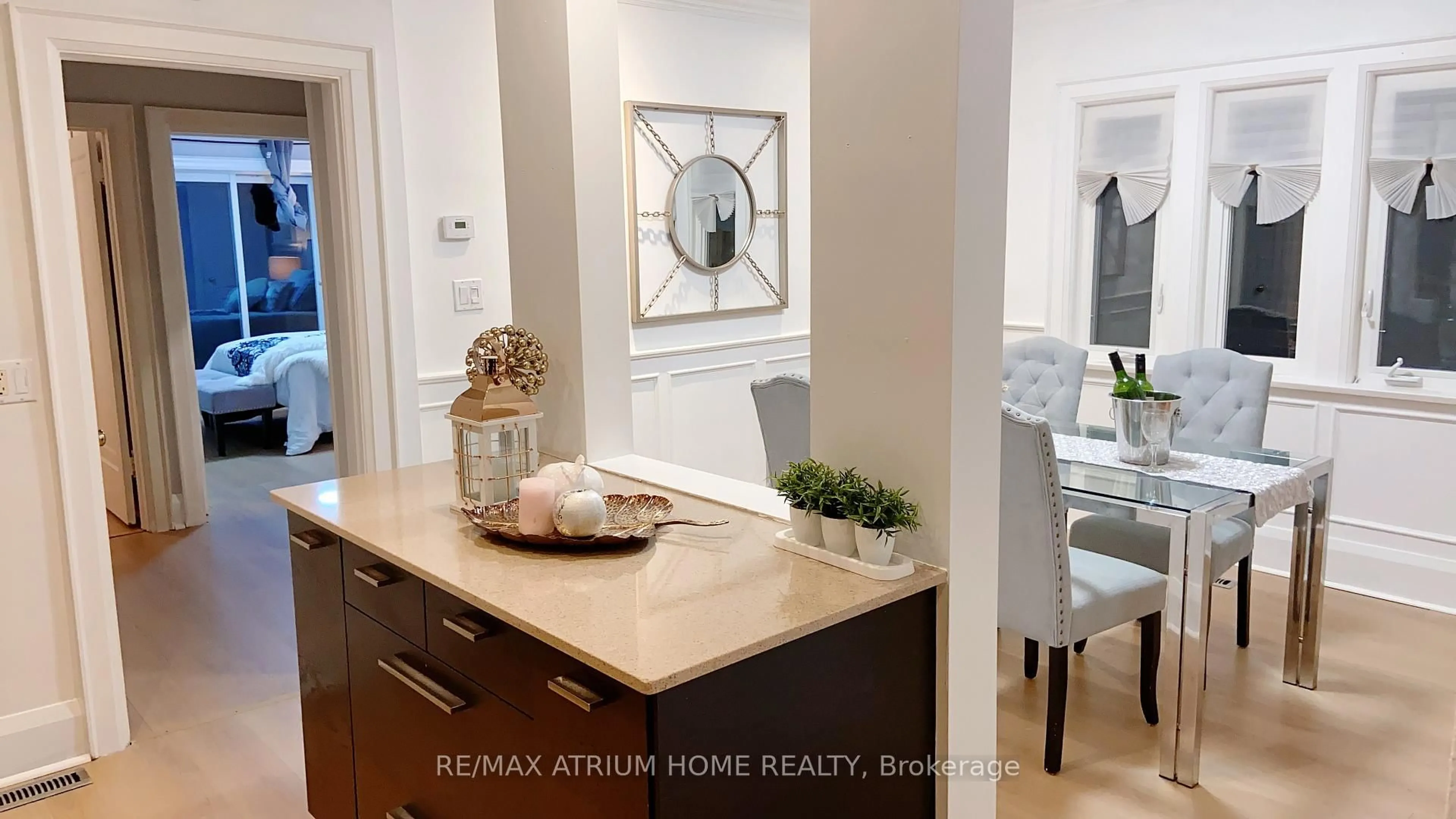 Open concept kitchen, ceramic/tile floor for 361 Fairlawn Ave, Toronto Ontario M5M 1T5