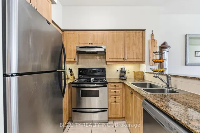 455 Rosewell Ave #412, Toronto 4