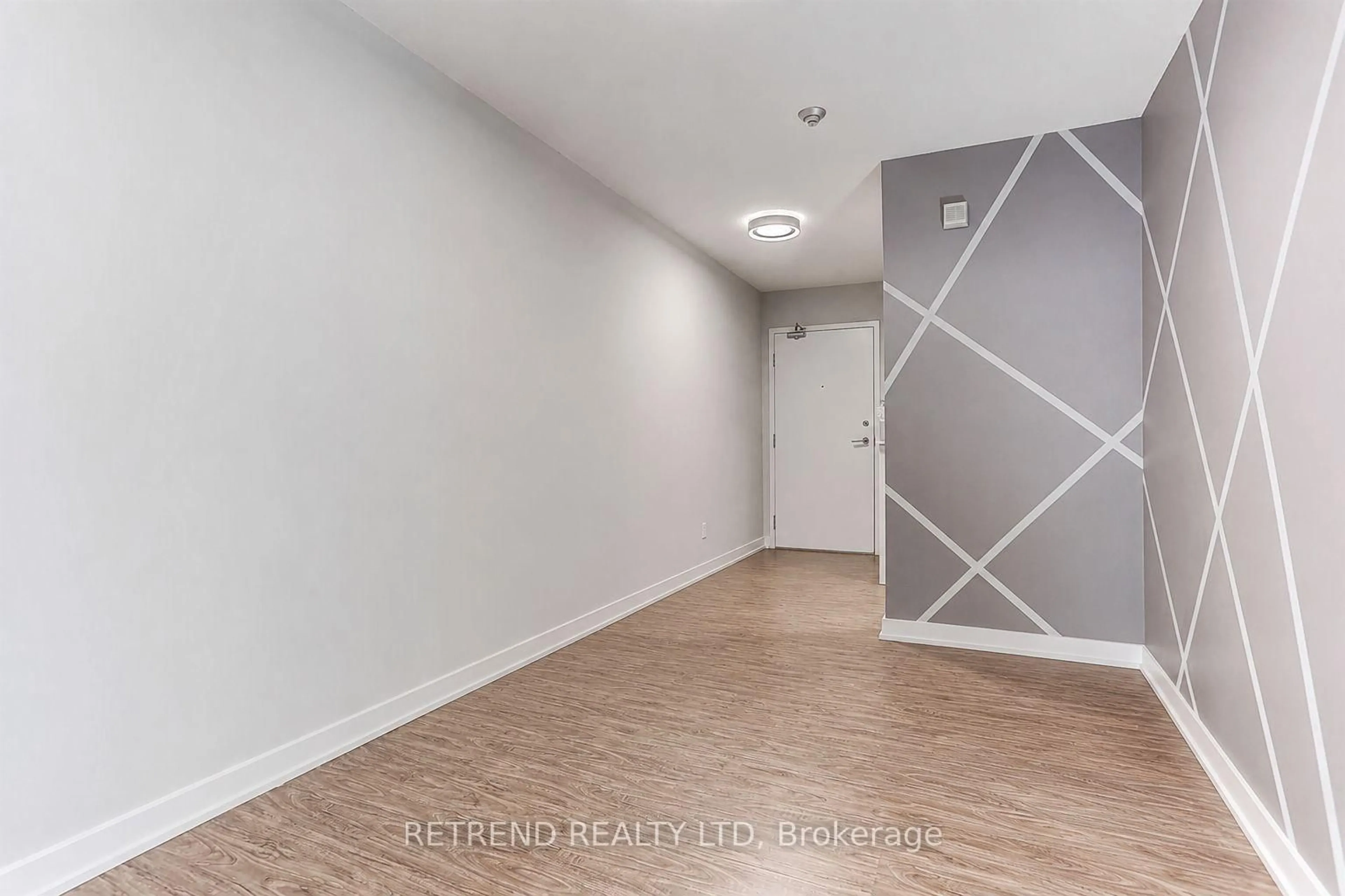 A pic of a room for 33 Singer Crt #1211, Toronto Ontario M2K 0B4