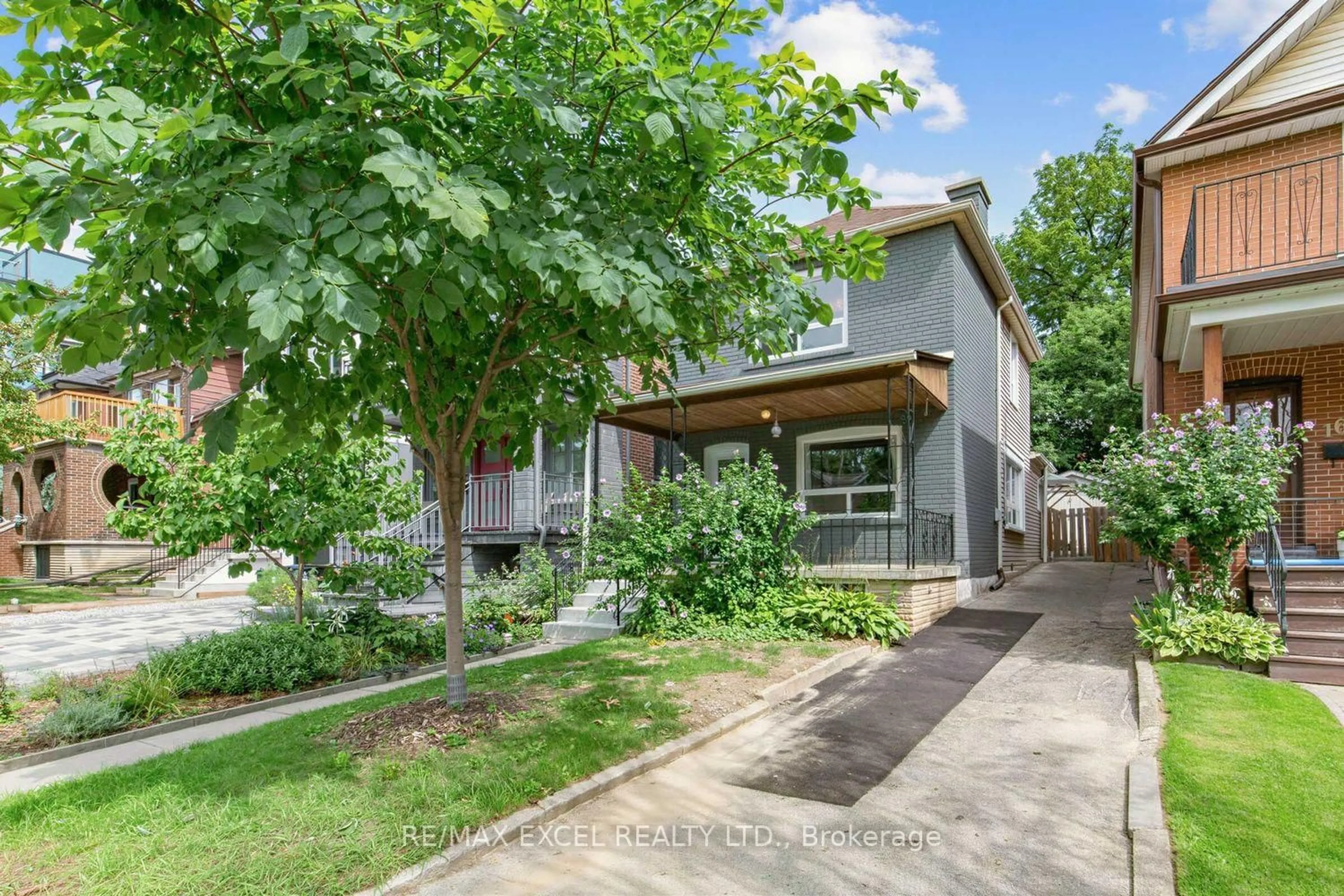 Unknown for 165 Winona Dr, Toronto Ontario M6G 3T1