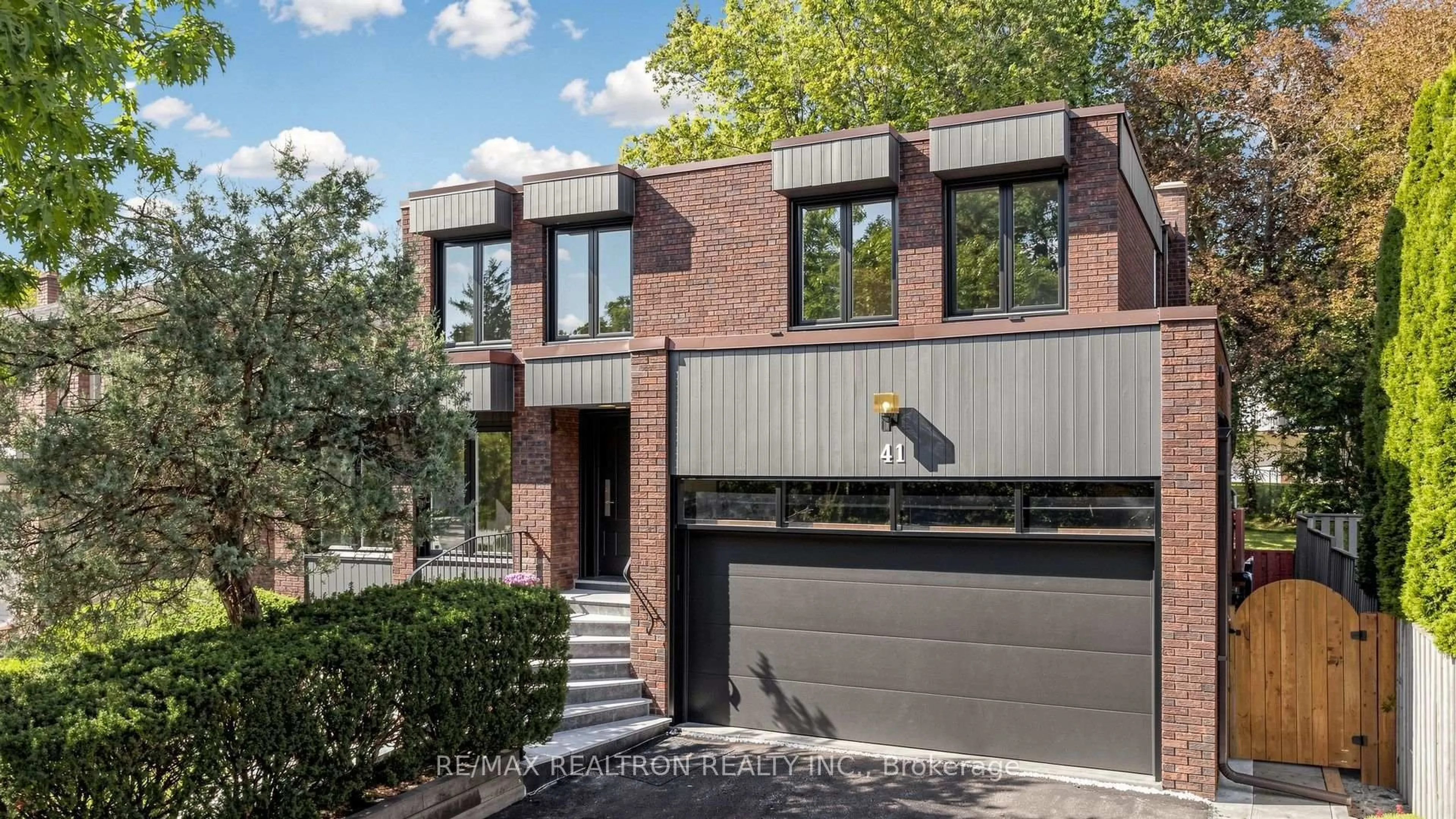Home with brick exterior material, street for 41 Beardmore Cres, Toronto Ontario M2K 2P3