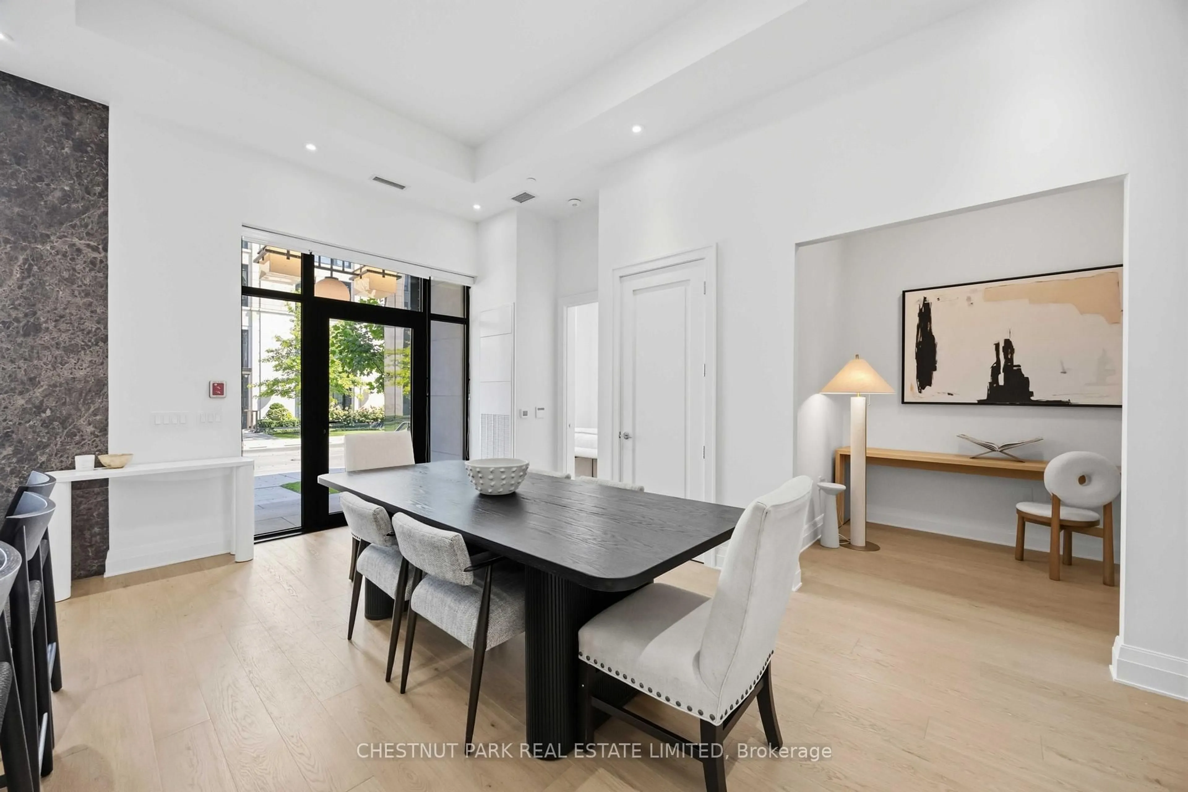 Dining room, unknown for 2 Forest Hill Rd #101, Toronto Ontario M4V 2L3