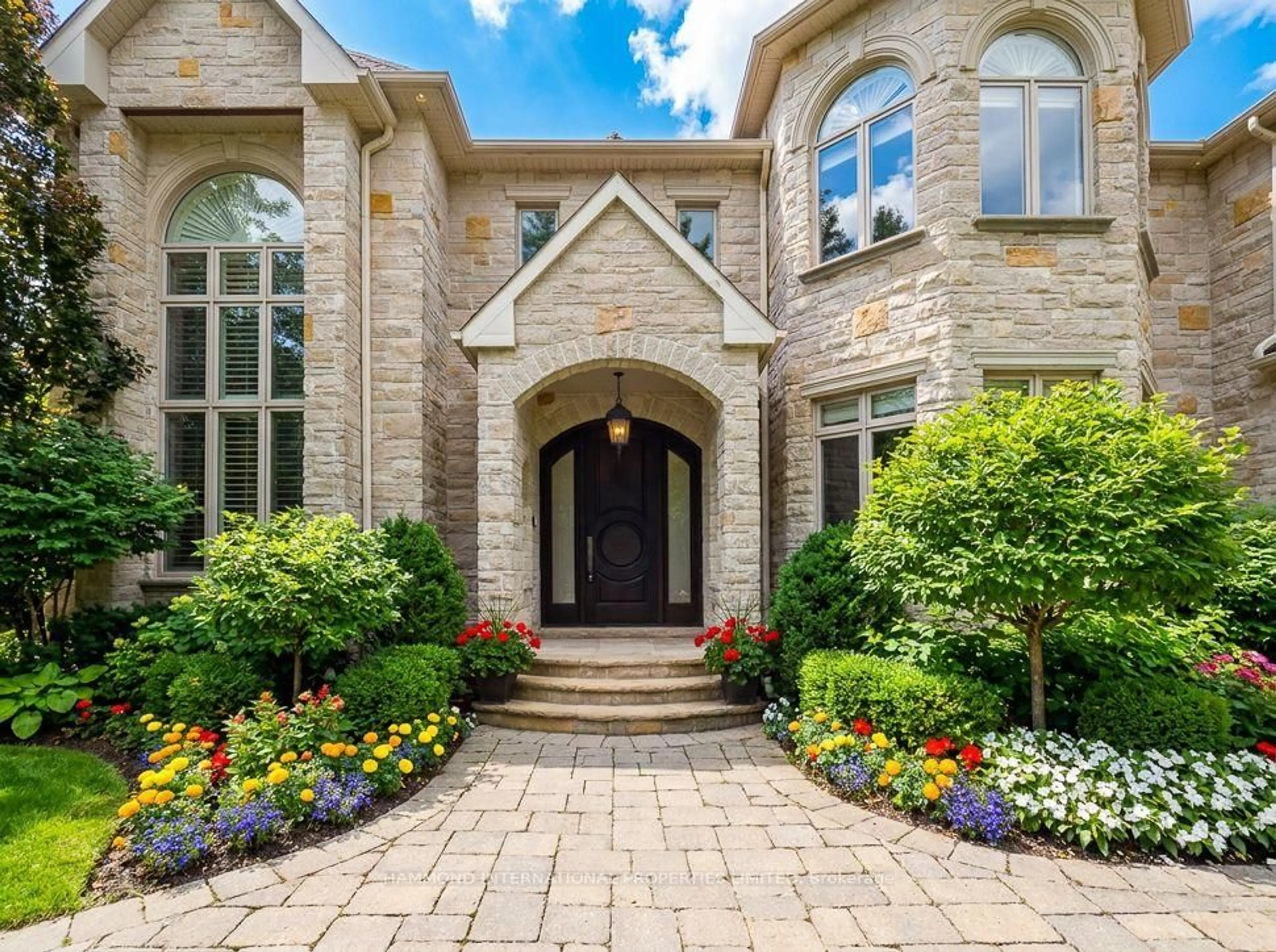 Home with brick exterior material, street for 2706 Bayview Ave, Toronto Ontario M2L 1B9