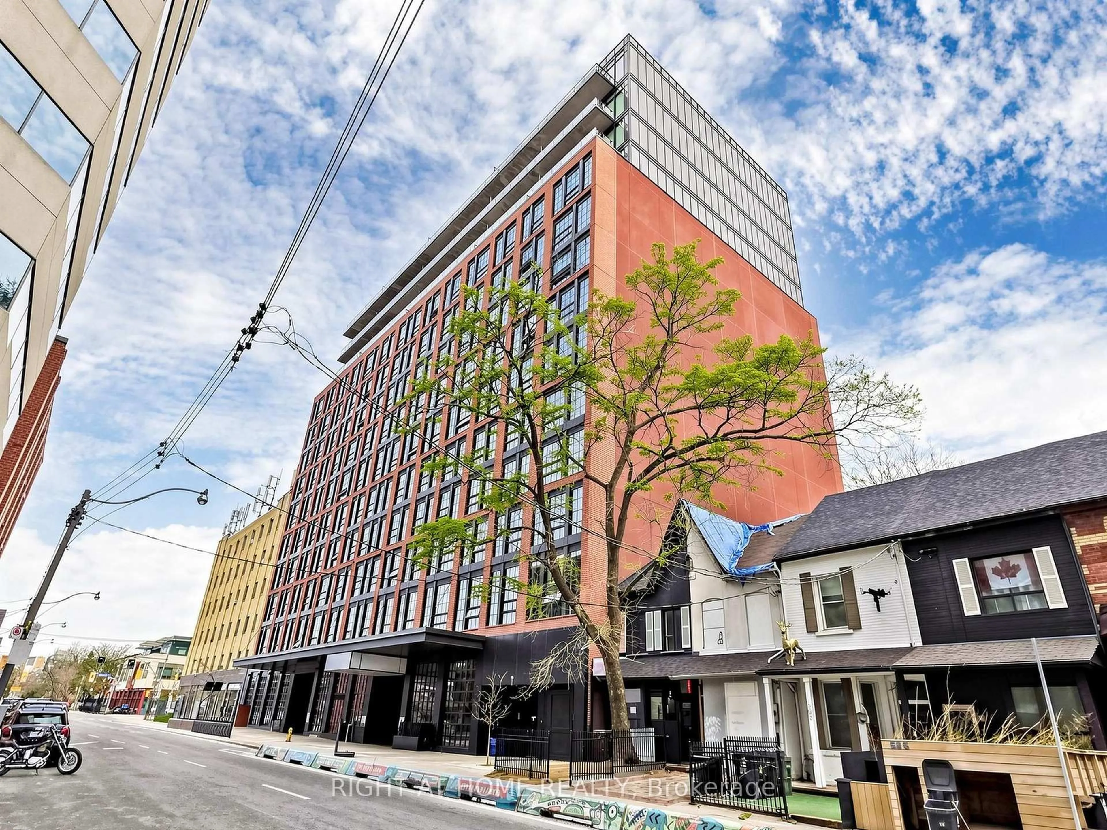 Unknown for 608 Richmond St #1106, Toronto Ontario M5V 0N9