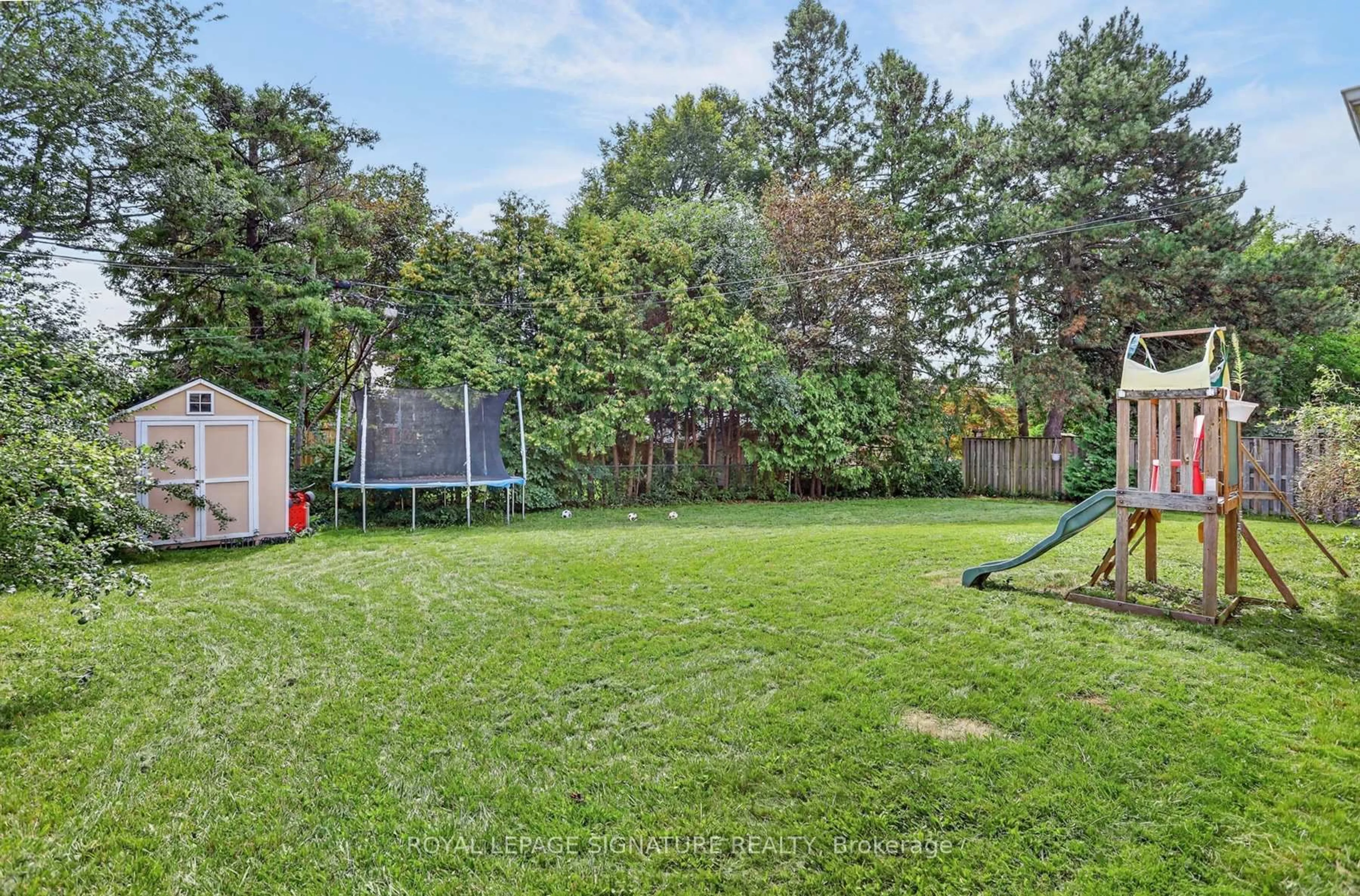 Unknown for 73 Castlegrove Blvd, Toronto Ontario M3A 1L3