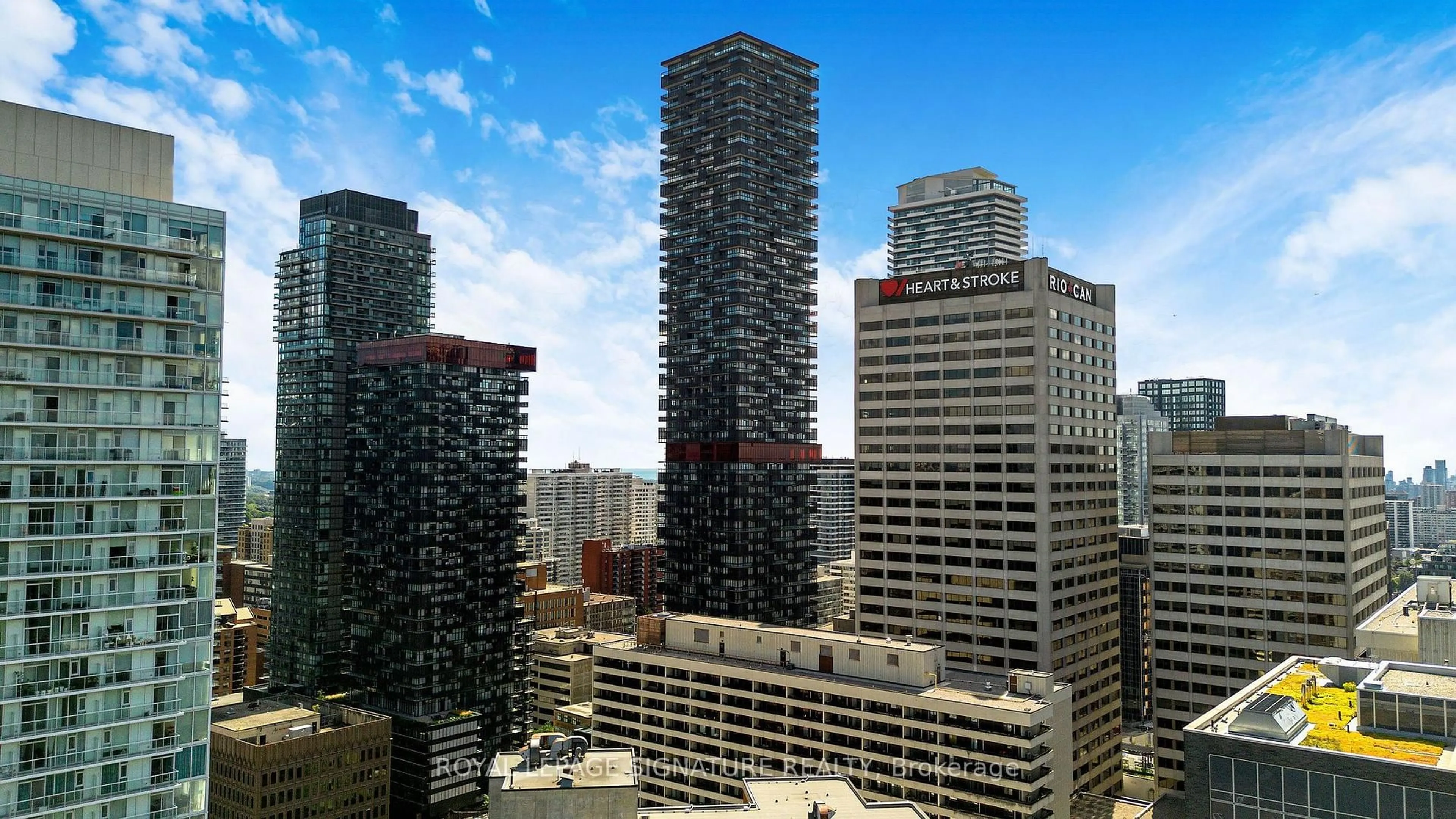 Patio, city buildings view from balcony for 8 Eglinton Ave #5009, Toronto Ontario M4P 0C1