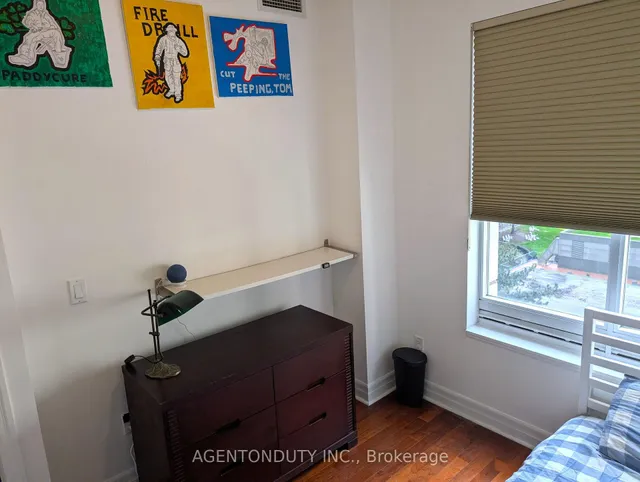 35 Balmuto St #1009, Toronto 4