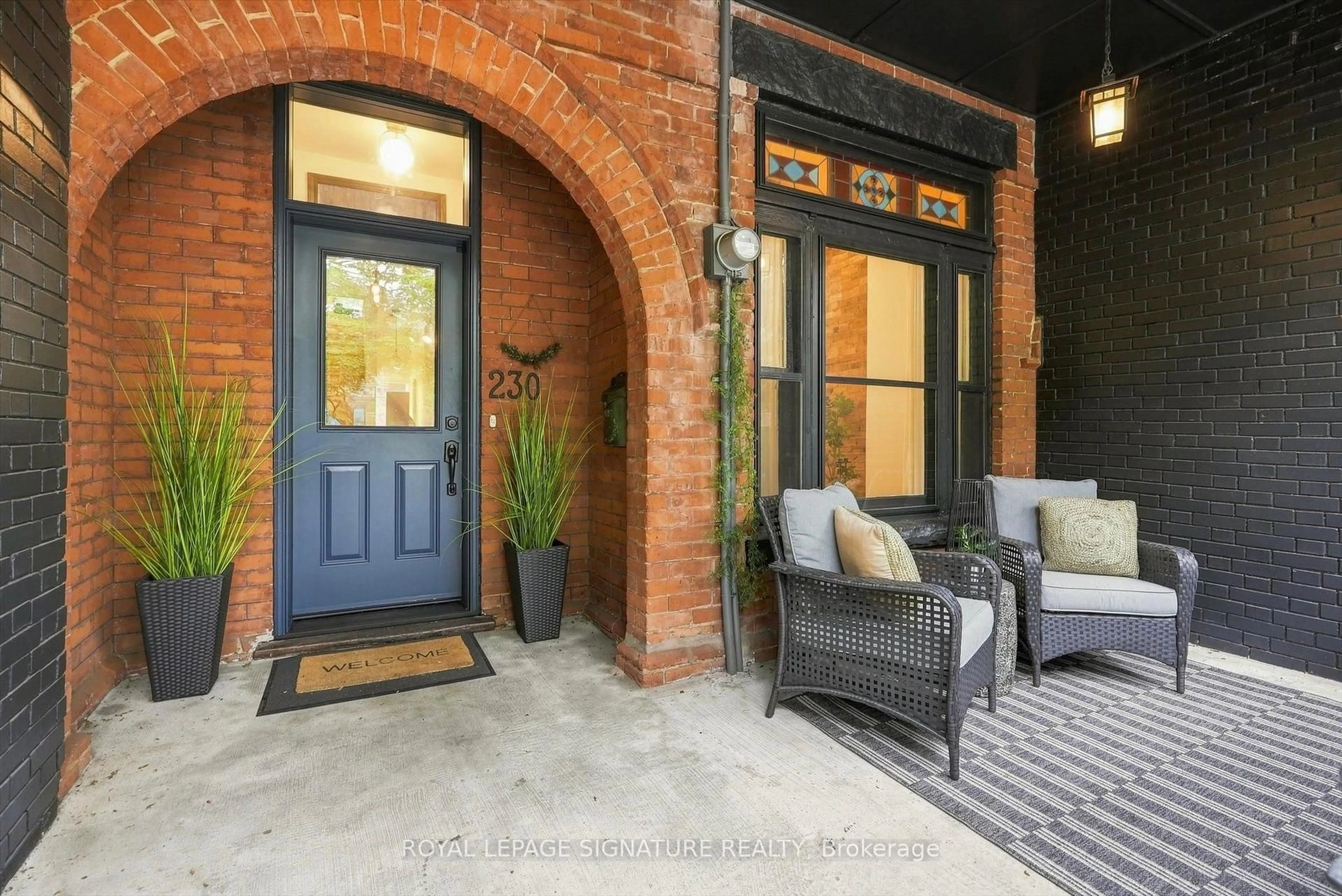 Unknown for 230 Dovercourt Rd, Toronto Ontario M6J 3E1