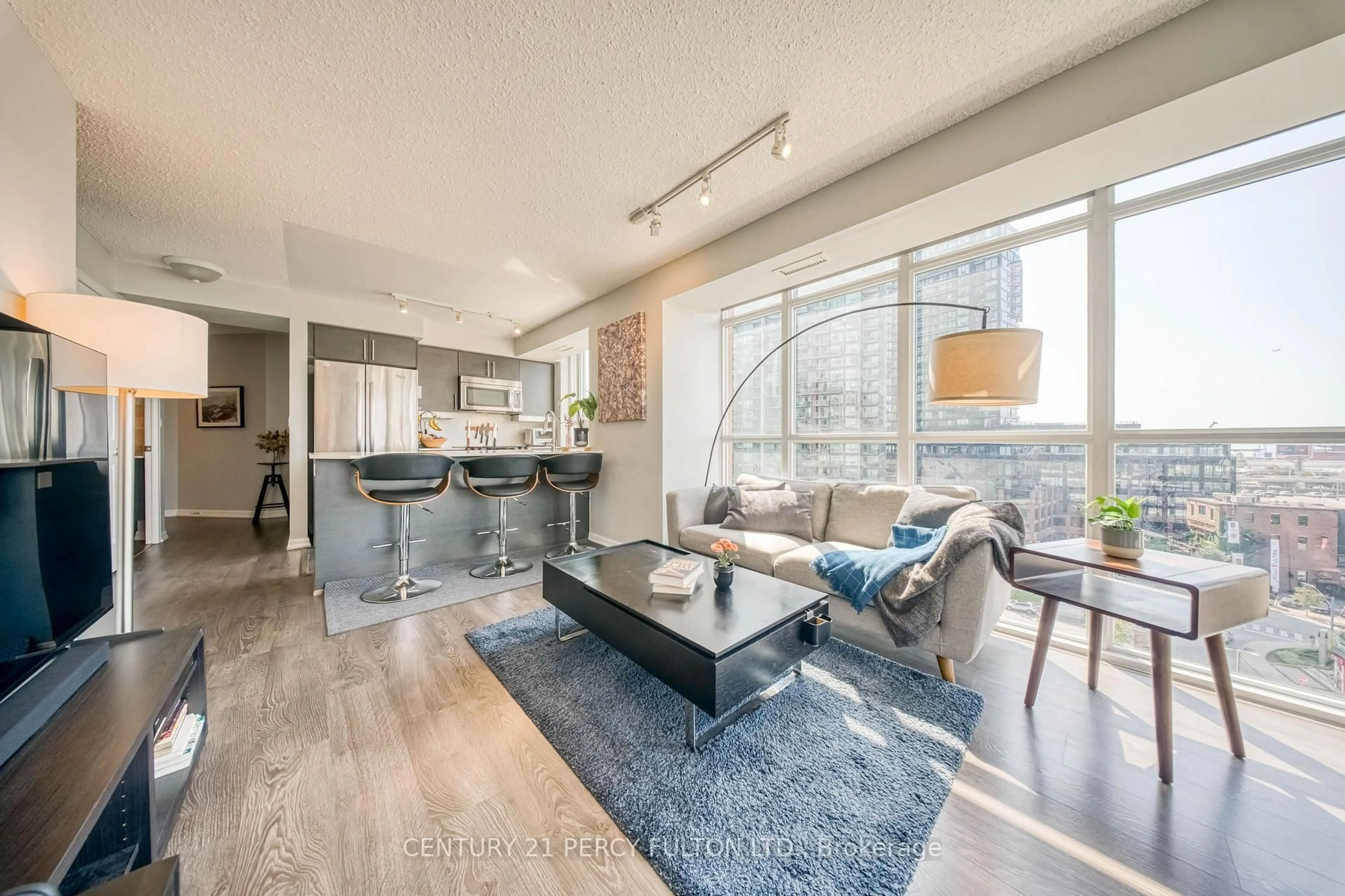 Open concept kitchen, unknown for 125 Western Battery Rd #1010, Toronto Ontario M6K 3R8