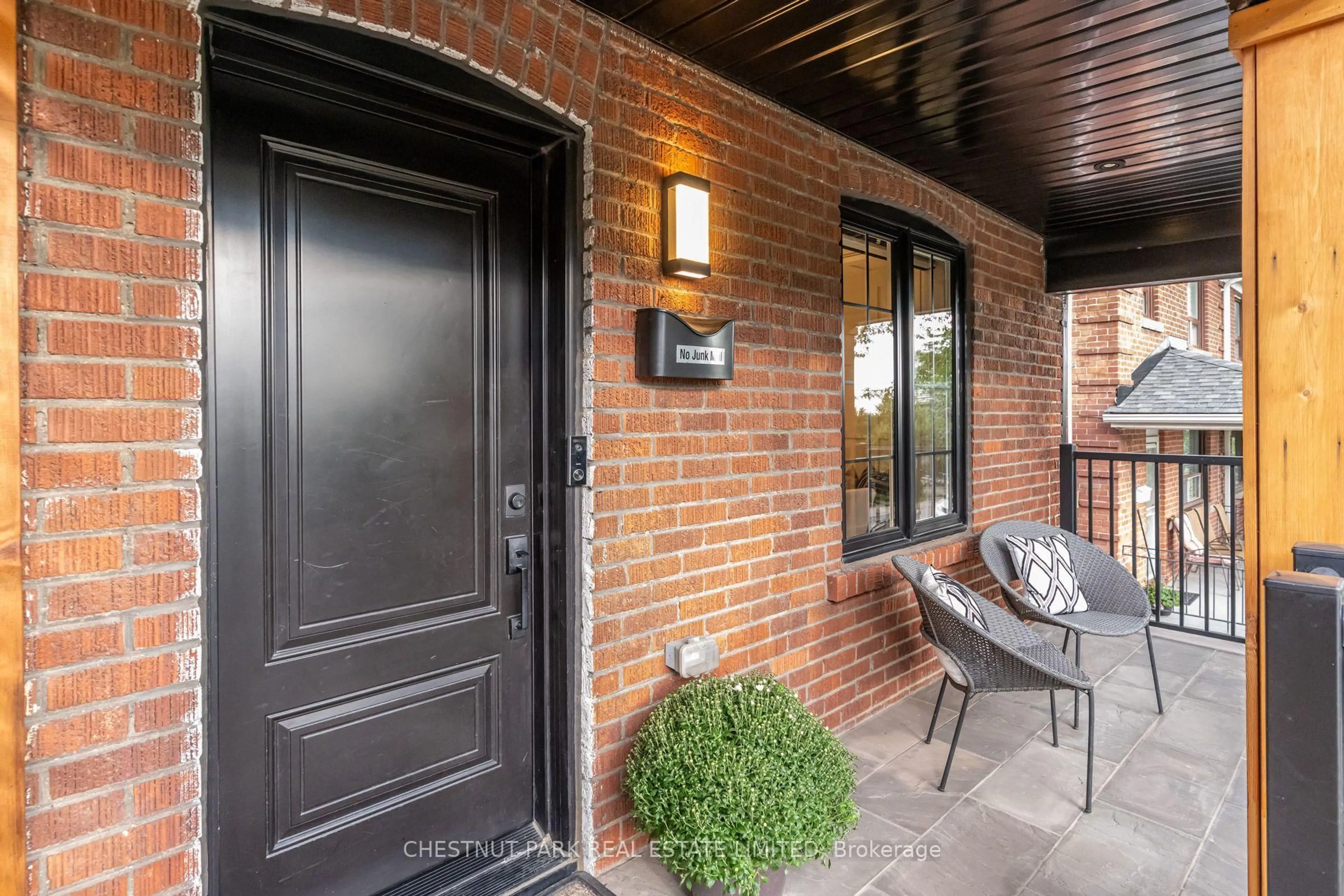 Unknown for 209 Atlas Ave, Toronto Ontario M6C 3P6