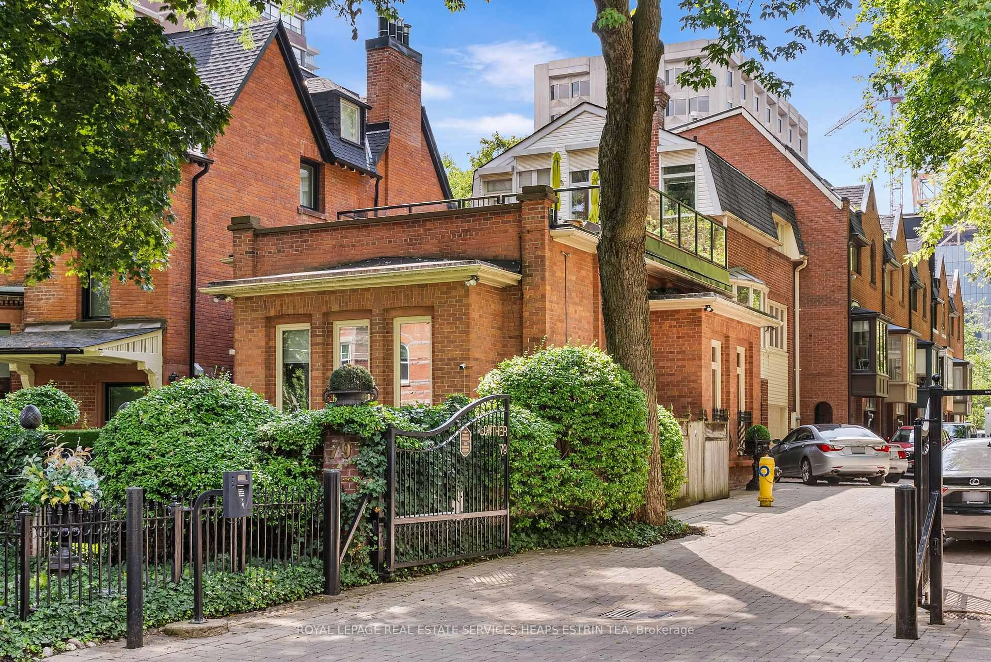 Home with brick exterior material, street for 81A Lowther Ave, Toronto Ontario M5R 1C9