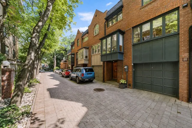 81A Lowther Ave, Toronto 2