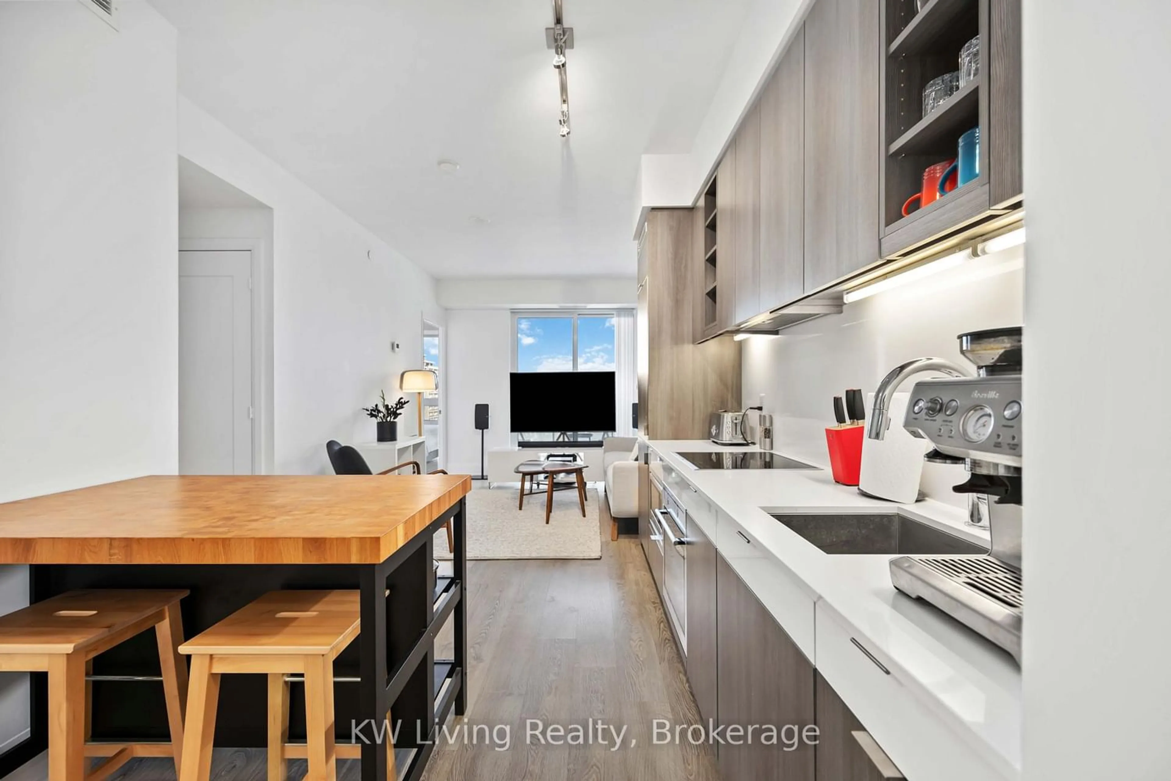 Contemporary kitchen, unknown for 101 Erskine Ave #1703, Toronto Ontario M4P 0C5