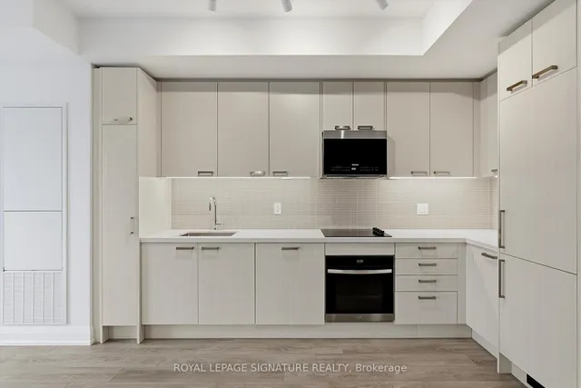 20 Soudan Ave #3409, Toronto 5