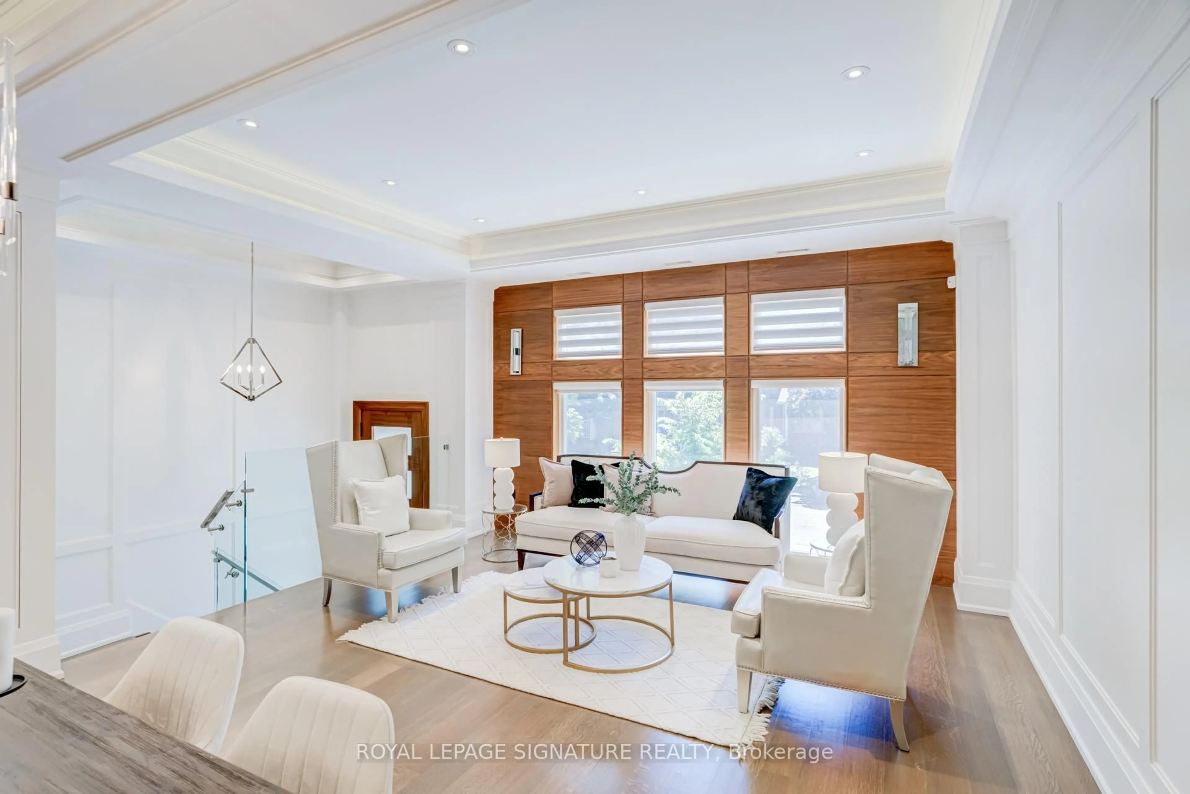 Living room with furniture, wood/laminate floor for 200 Snowdon Ave, Toronto Ontario M4N 2B2