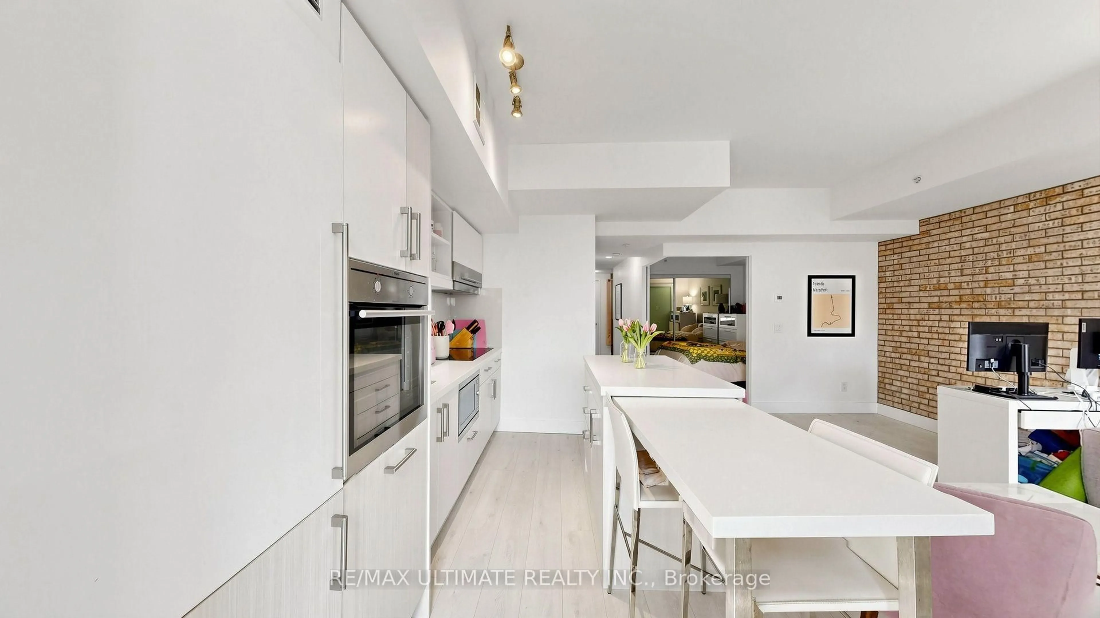 Contemporary kitchen, ceramic/tile floor for 39 Sherbourne St #303, Toronto Ontario M5A 0L8