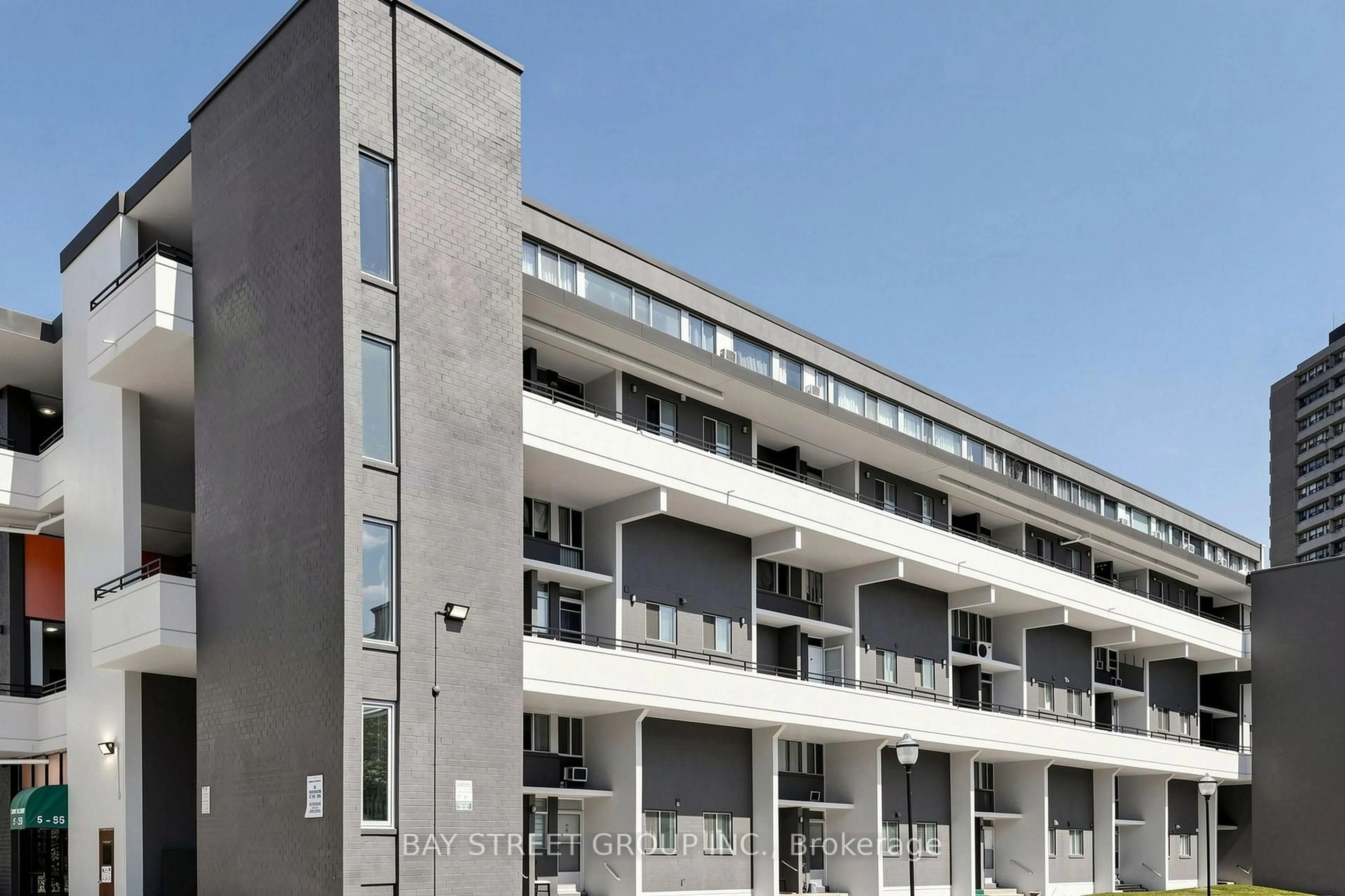 Balcony in the apartment, building for 55 Sunny Glwy #302, Toronto Ontario M3C 2Z5