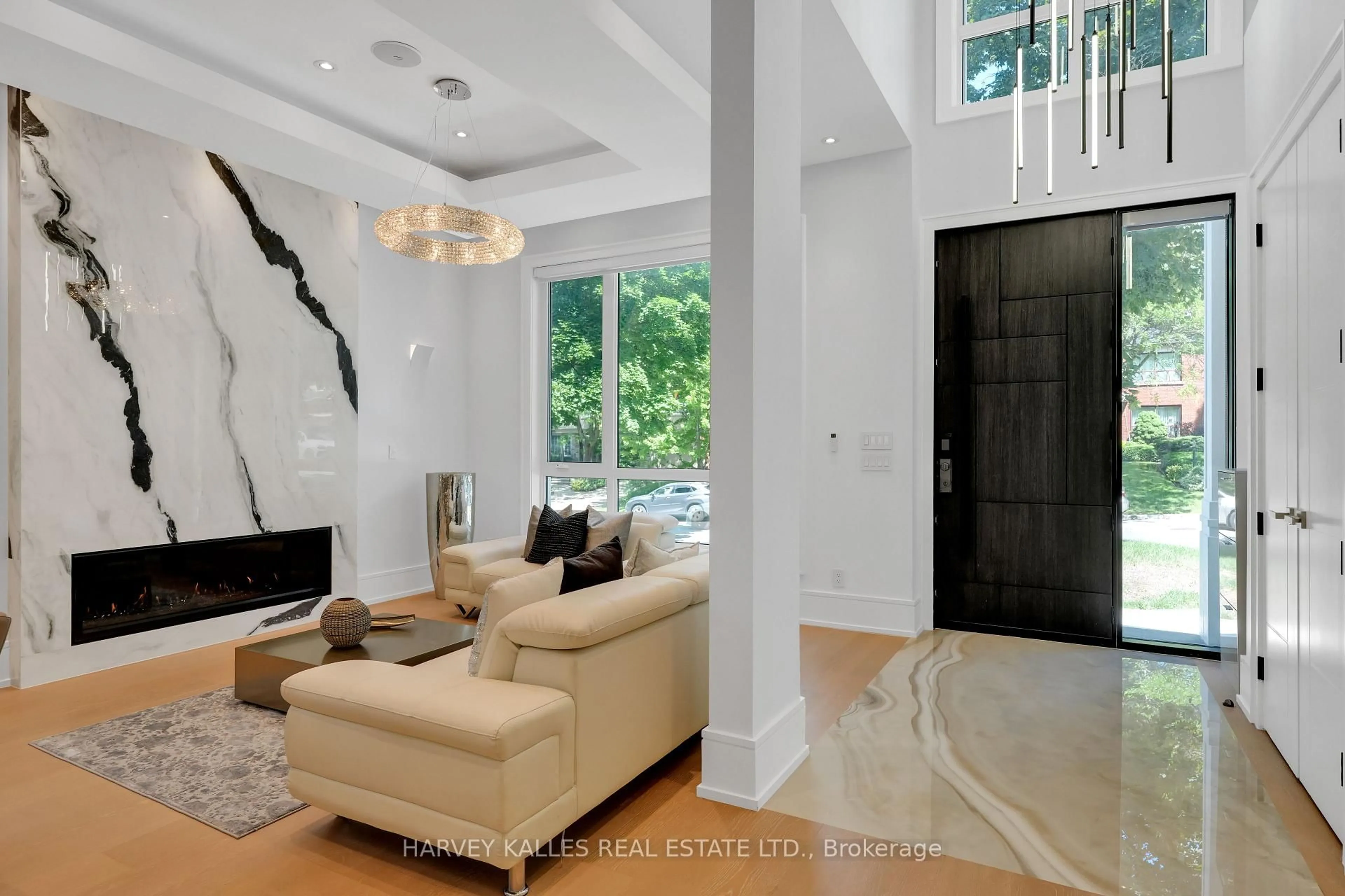 Unknown for 615 Briar Hill Ave, Toronto Ontario M5N 1N4