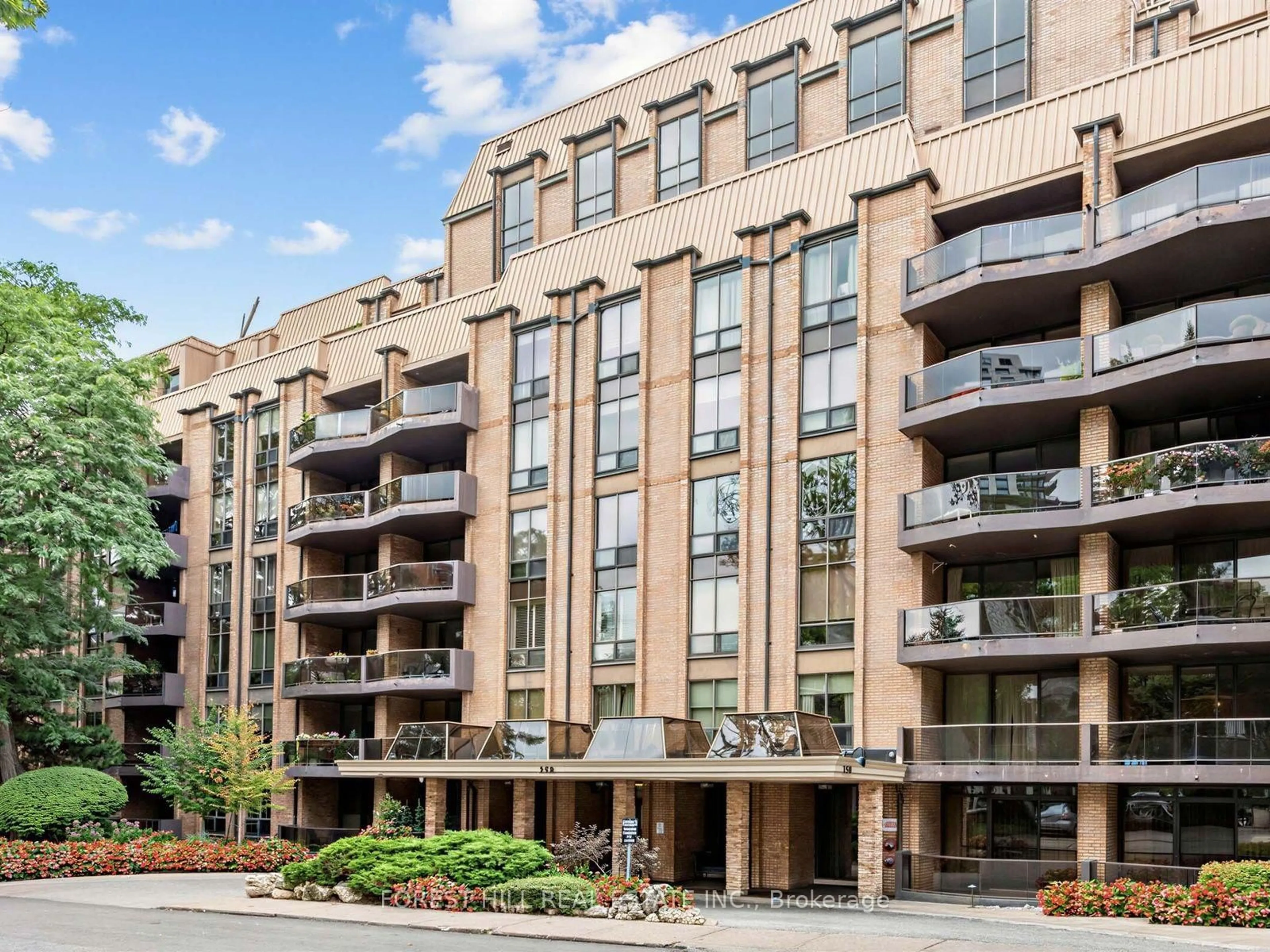 Unknown for 350 Lonsdale Rd #502, Toronto Ontario M5P 1R6