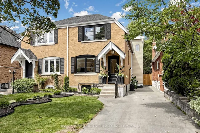 136 Glenvale Blvd, Toronto 2