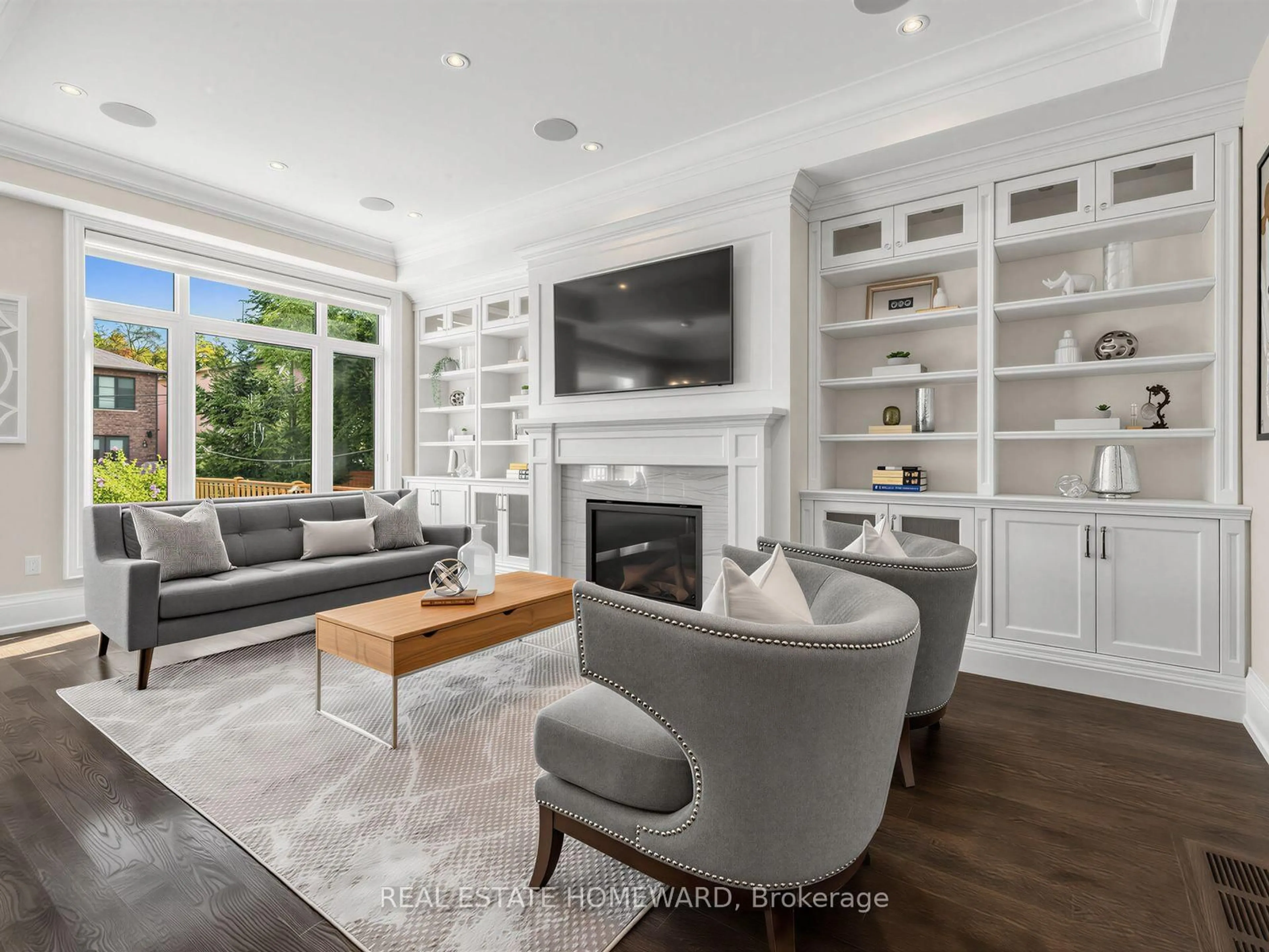 Living room with furniture, unknown for 553 Broadway Ave, Toronto Ontario M4G 2S2