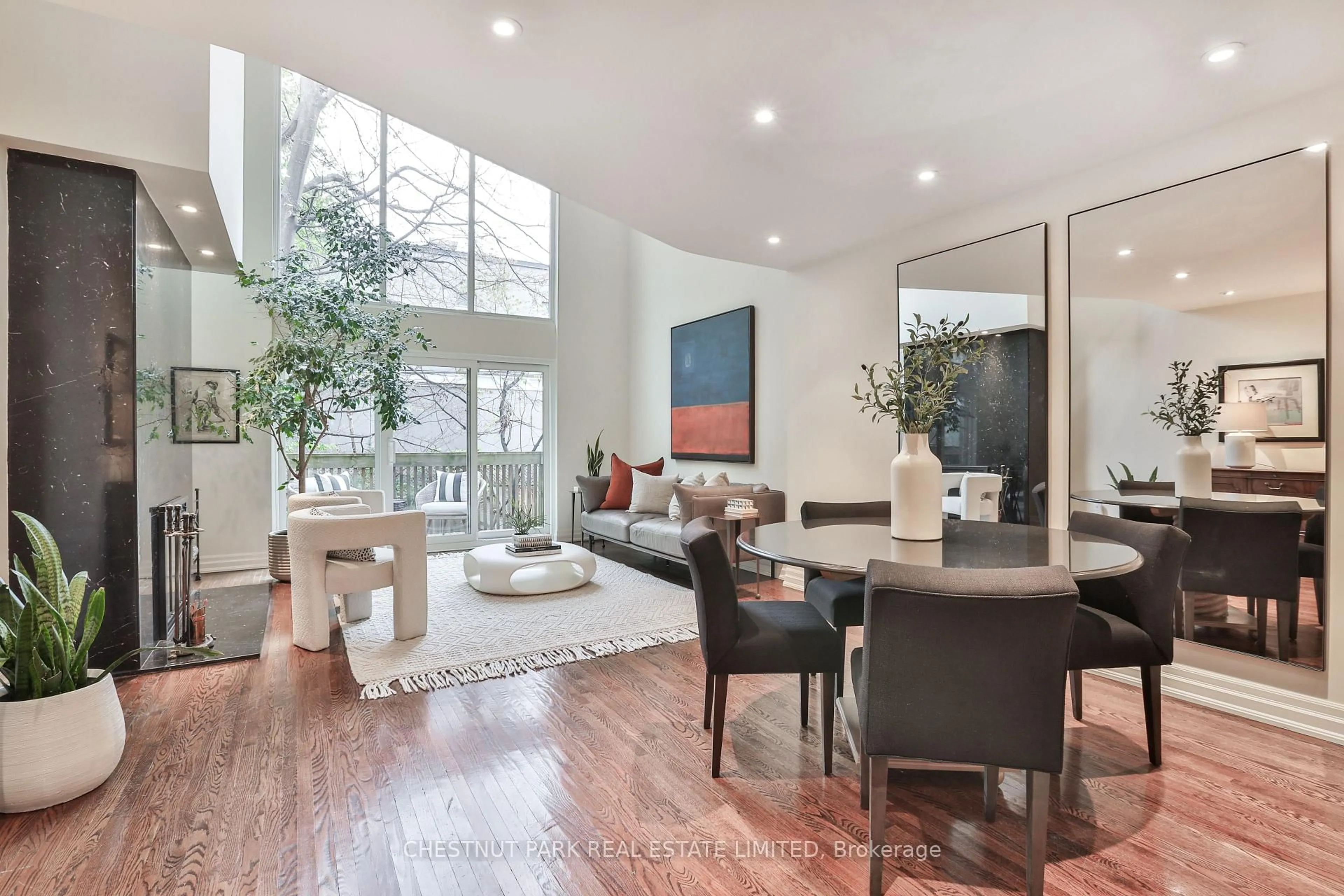 Living room with furniture, unknown for 22 Berryman St, Toronto Ontario M5R 1M6