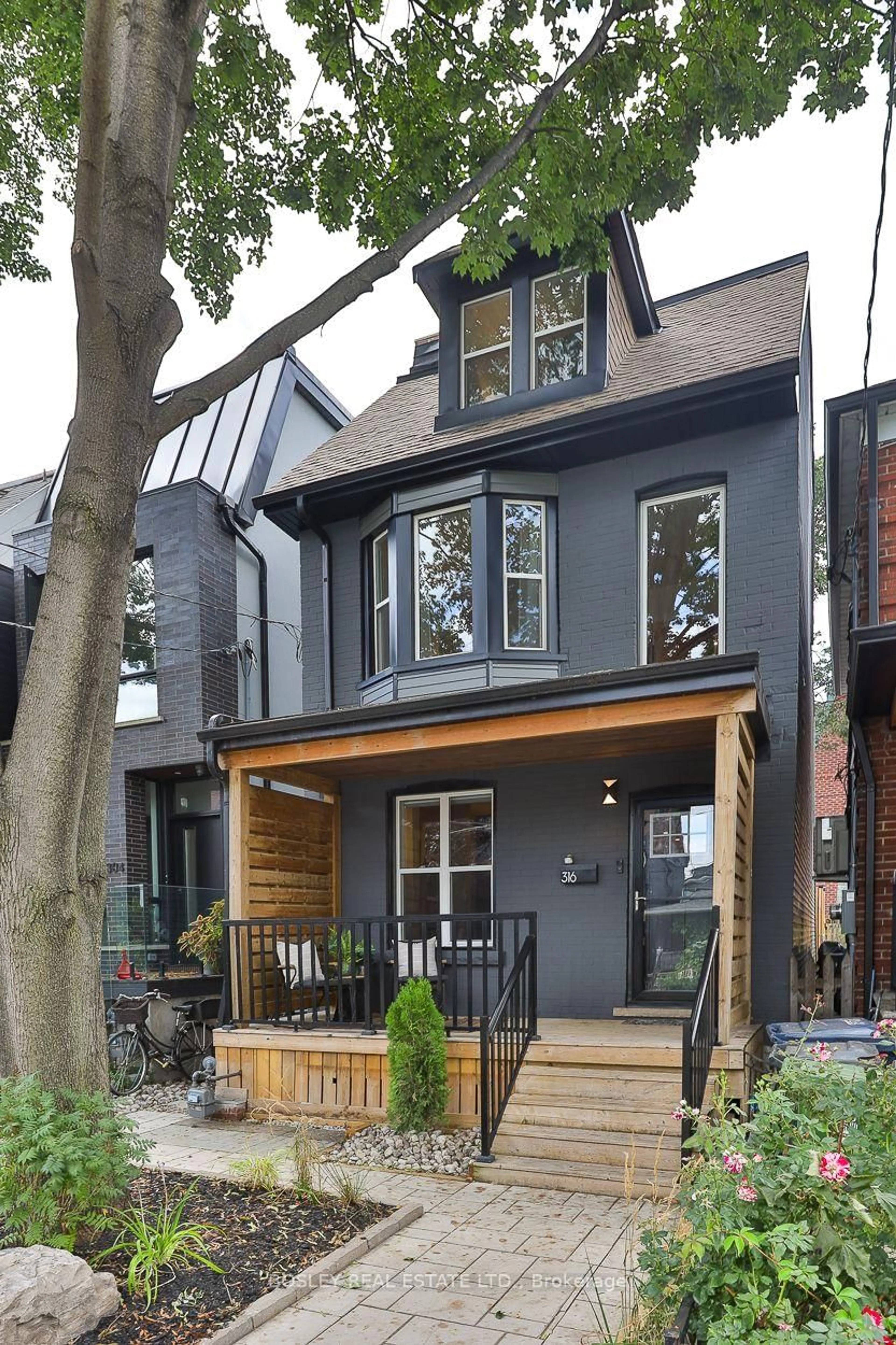 Home with brick exterior material, street for 316 Brock Ave, Toronto Ontario M6K 2M4