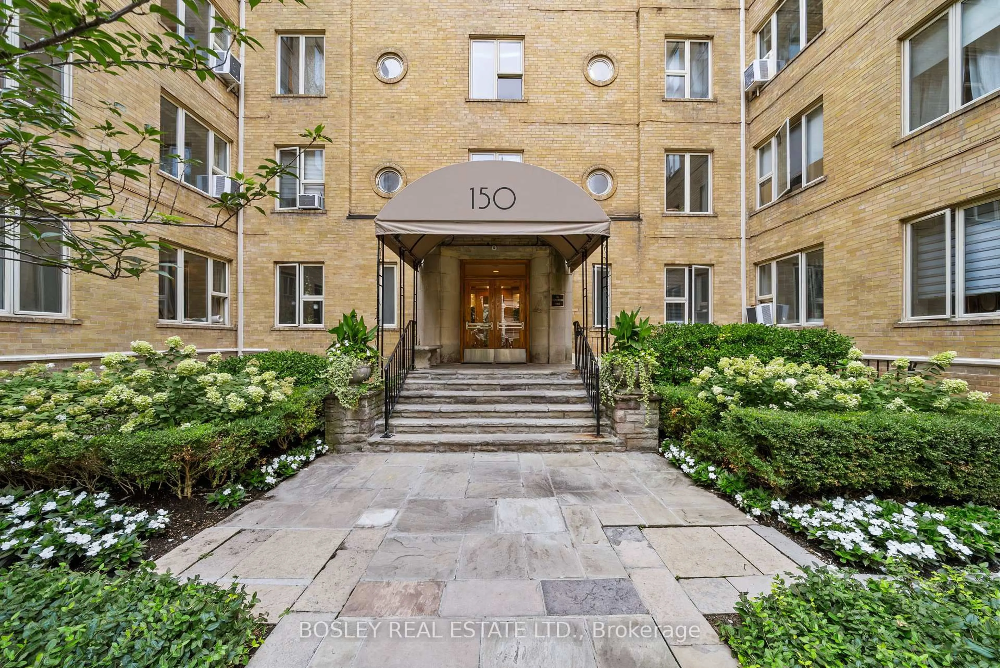 Unknown for 150 Farnham Ave #210, Toronto Ontario M4V 1H5