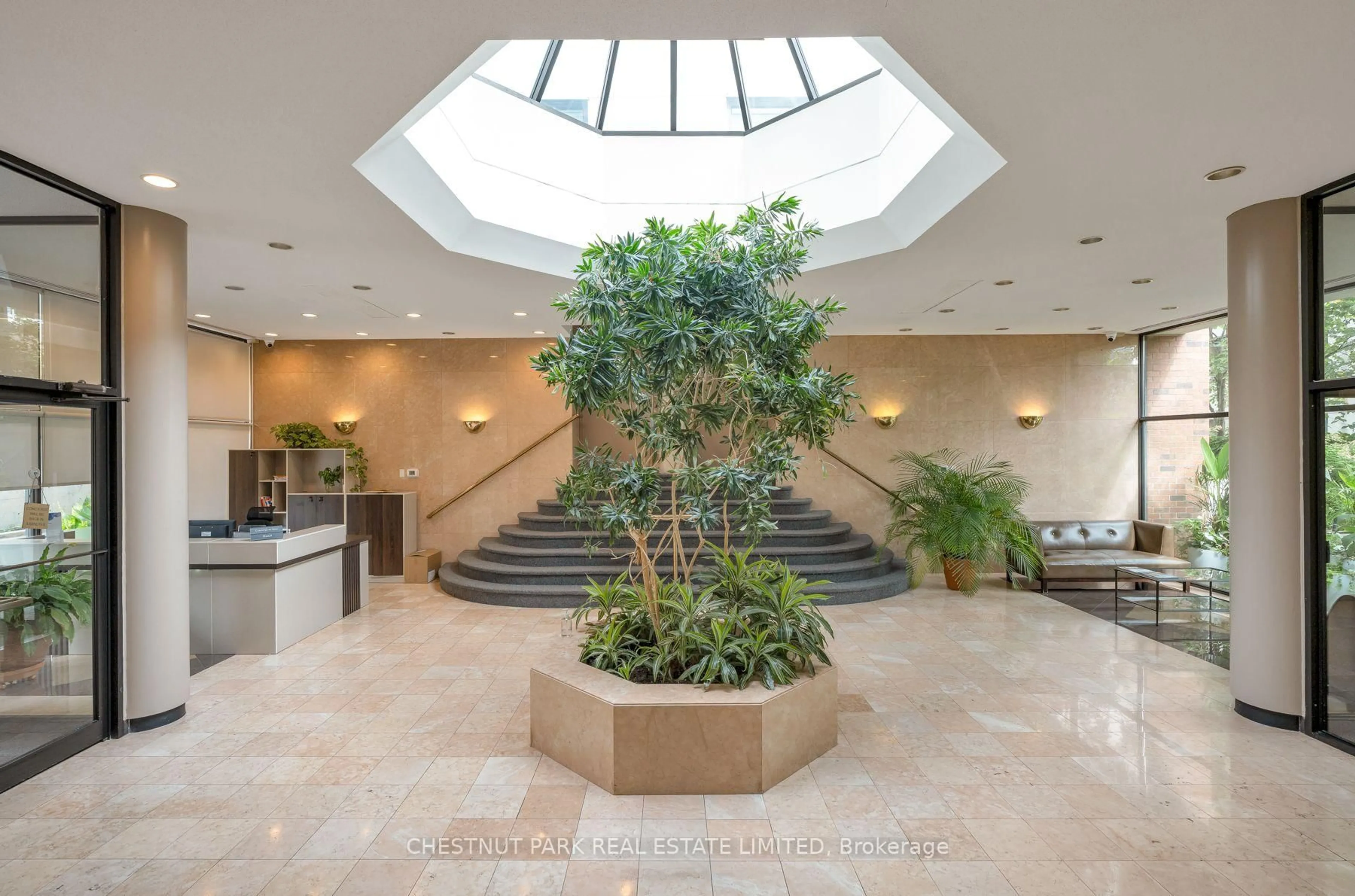 Lobby for 47 St Clair Ave #PH3, Toronto Ontario M4V 3A5