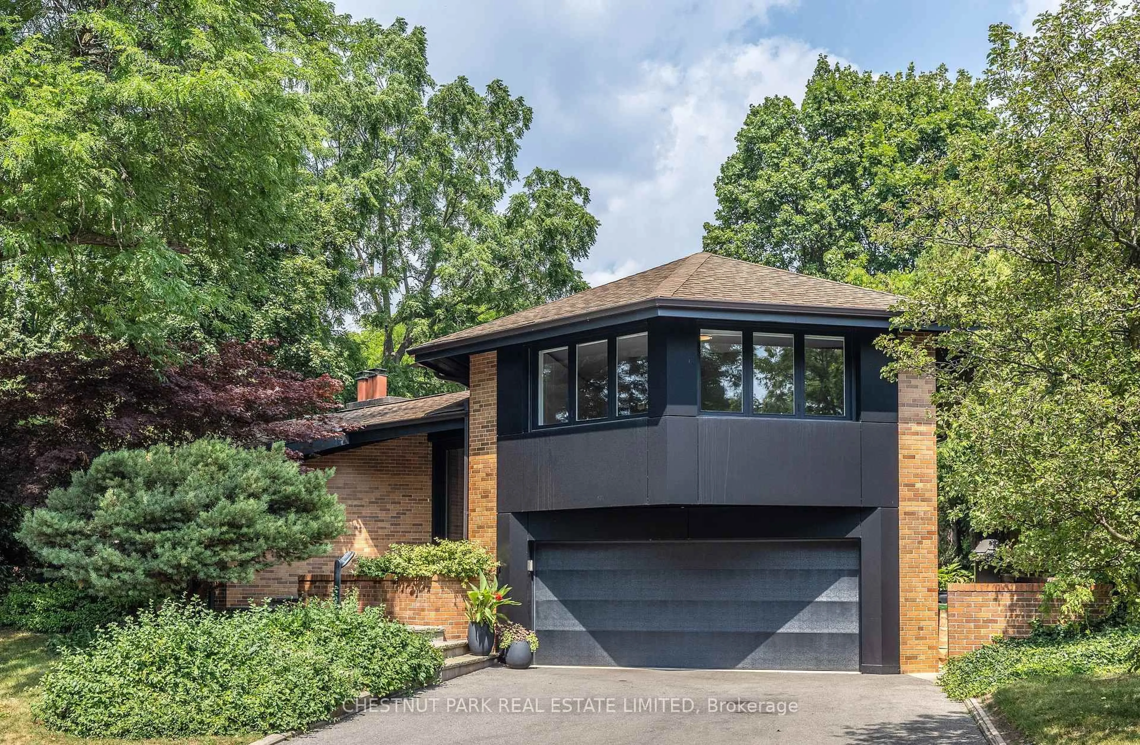 Home with brick exterior material, street for 20 Lower Links Rd, Toronto Ontario M2P 1H6