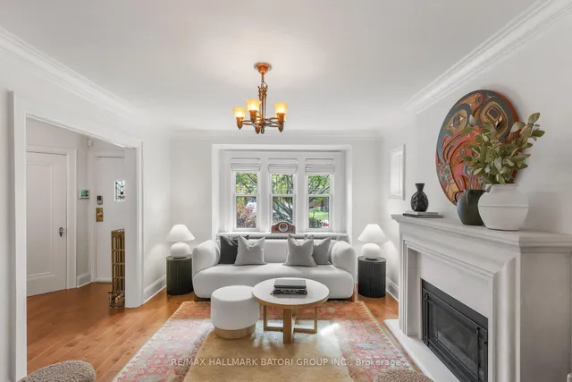 166 Old Orchard Grve, Toronto 2