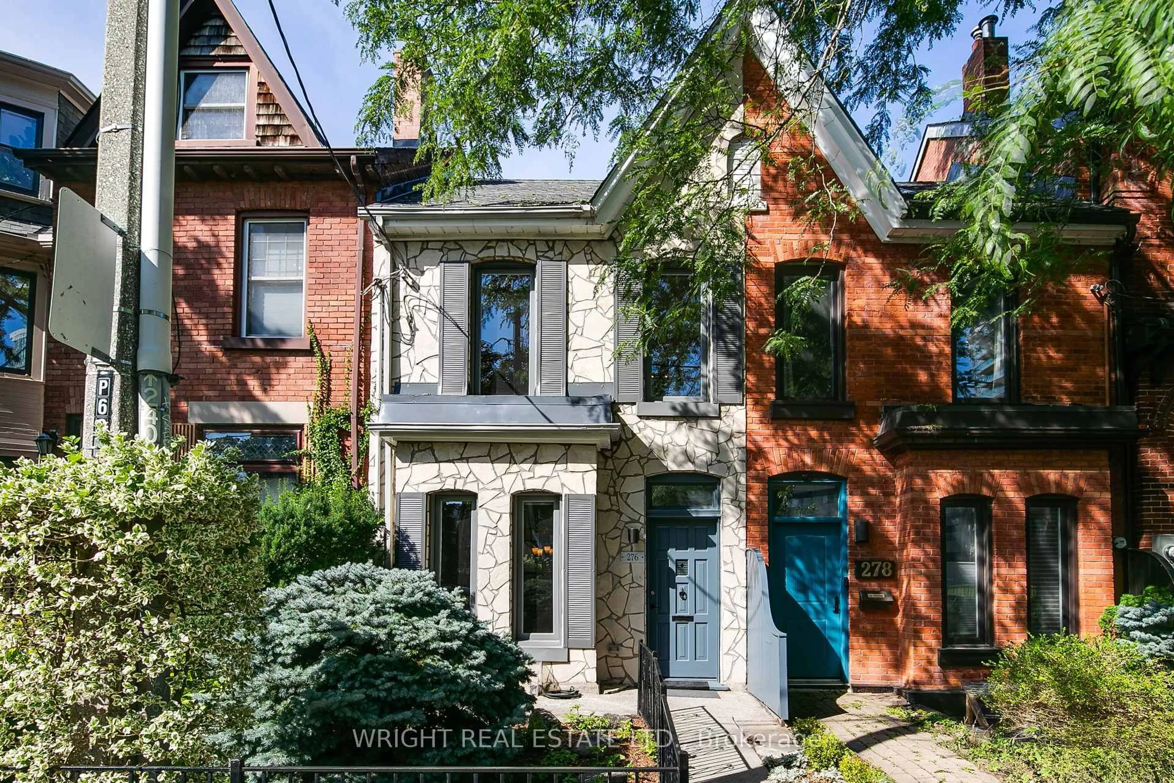 Home with brick exterior material, street for 276 Robert St, Toronto Ontario M5S 2K8