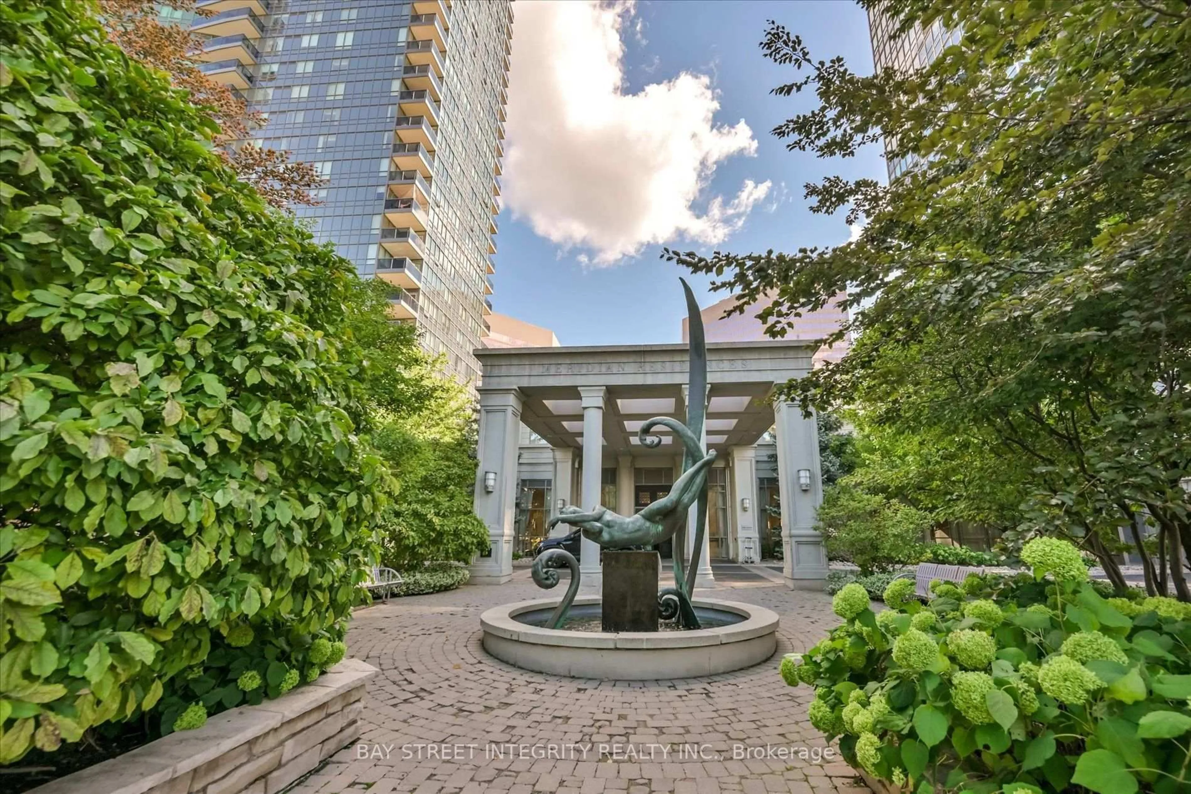 Unknown for 15 Greenview Ave #1906, Toronto Ontario M2M 4M7