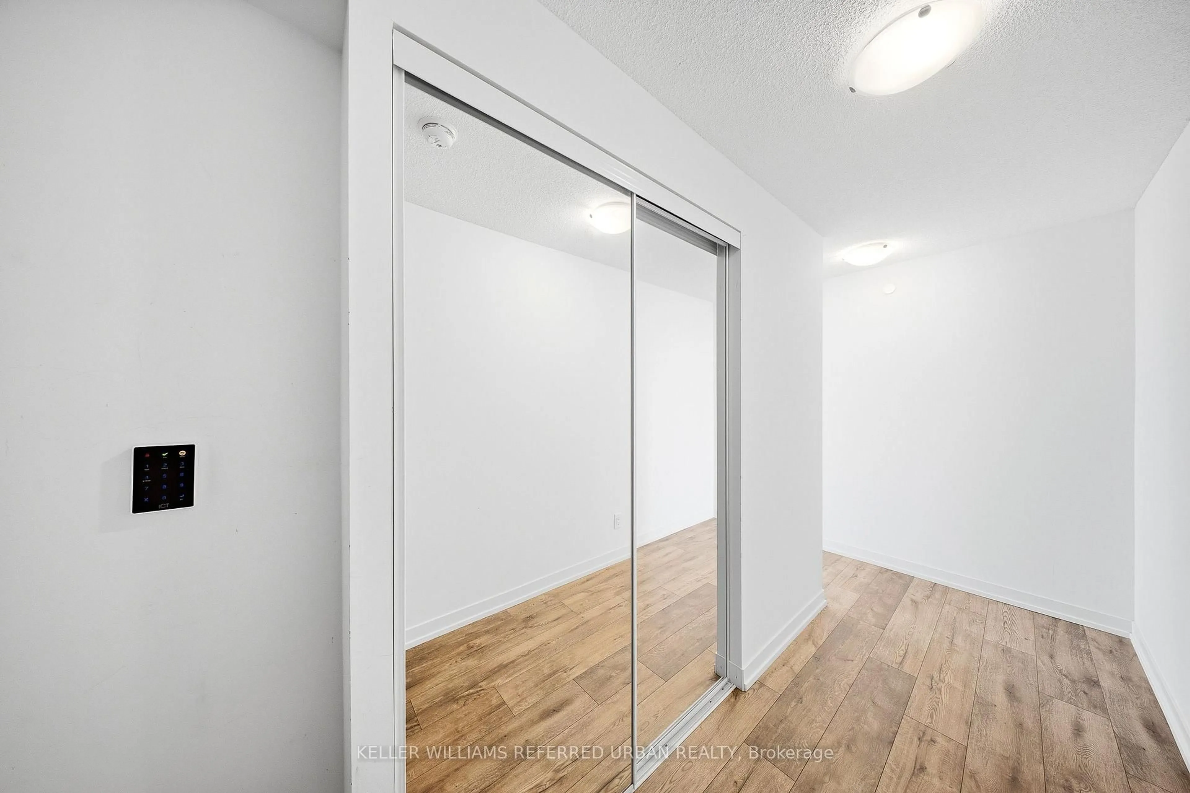 Unknown for 125 Redpath Ave #2010, Toronto Ontario M4S 0B5