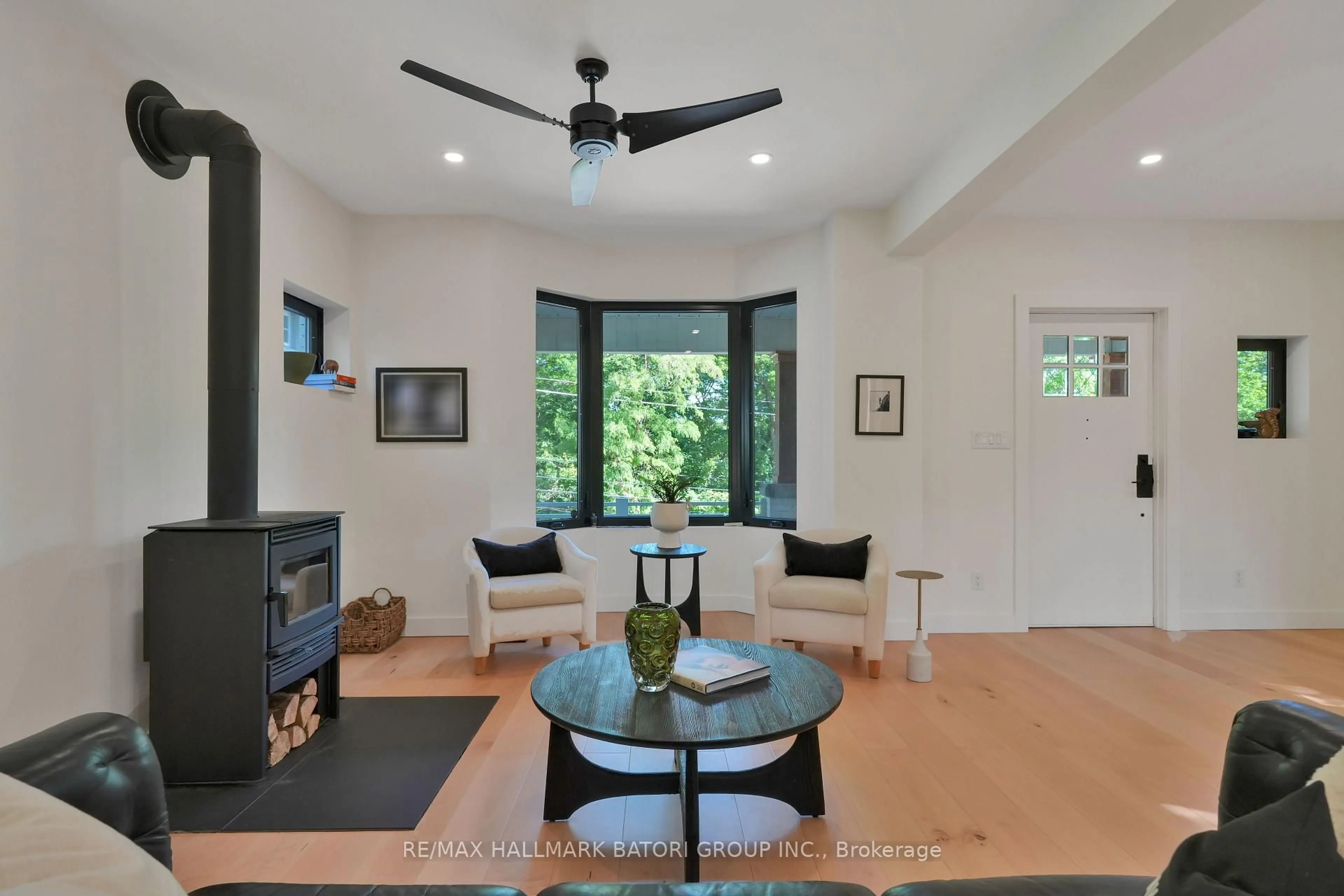 Unknown for 255 Blythwood Rd, Toronto Ontario M4N 1A7