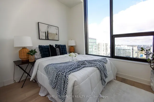 15 Mercer St #PH03, Toronto 2
