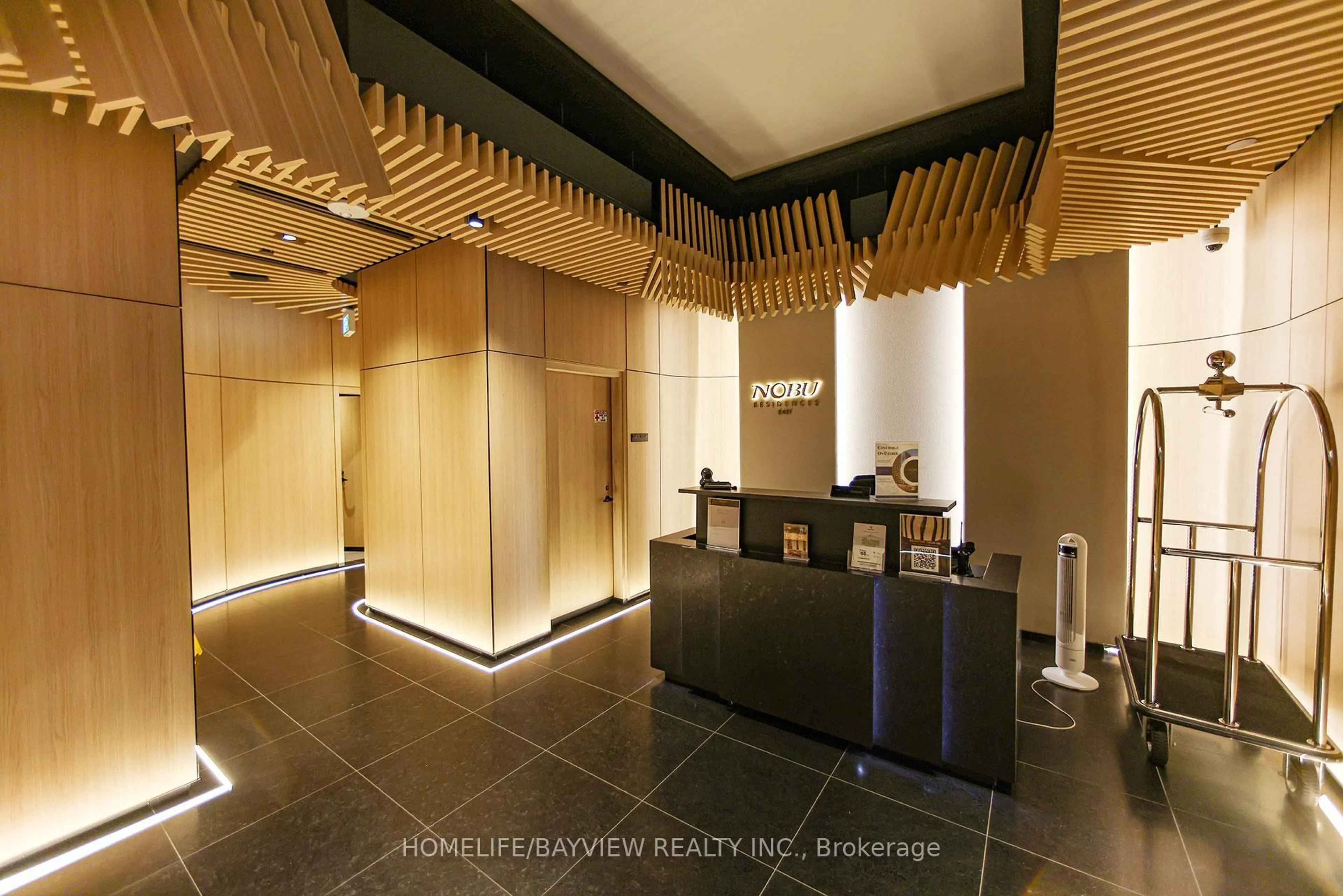 Indoor foyer for 15 Mercer St #PH03, Toronto Ontario M5V 0T8