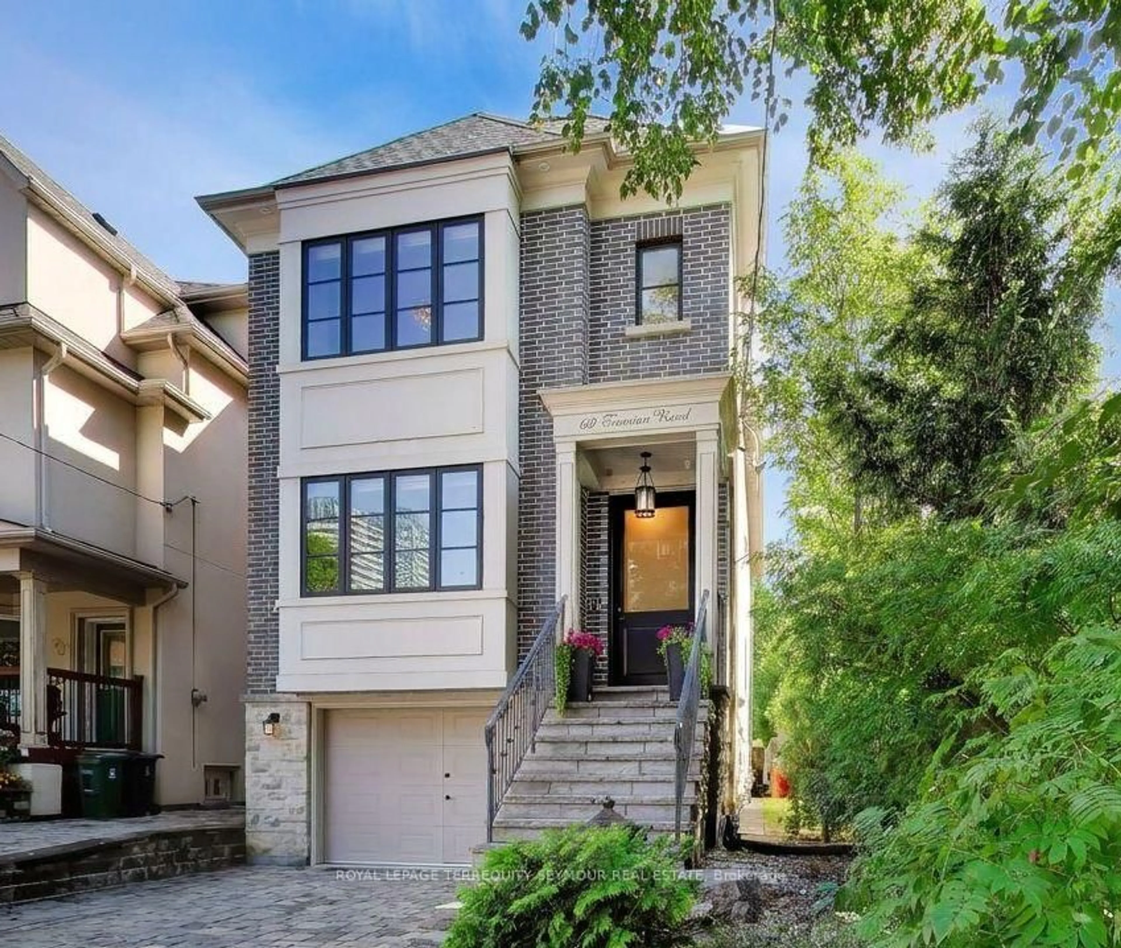 Home with brick exterior material, street for 69 Taunton Rd, Toronto Ontario M4S 2P2