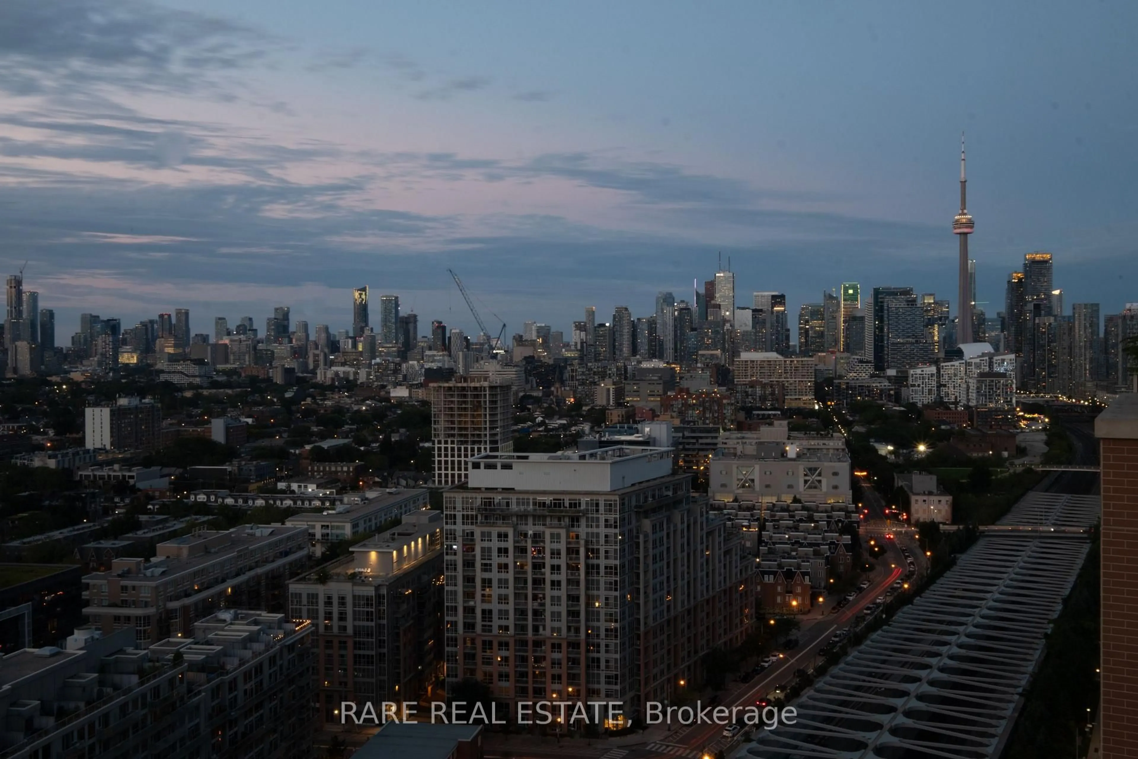 Blurry image for 125 Western Battery Rd #2615, Toronto Ontario M6K 3R8