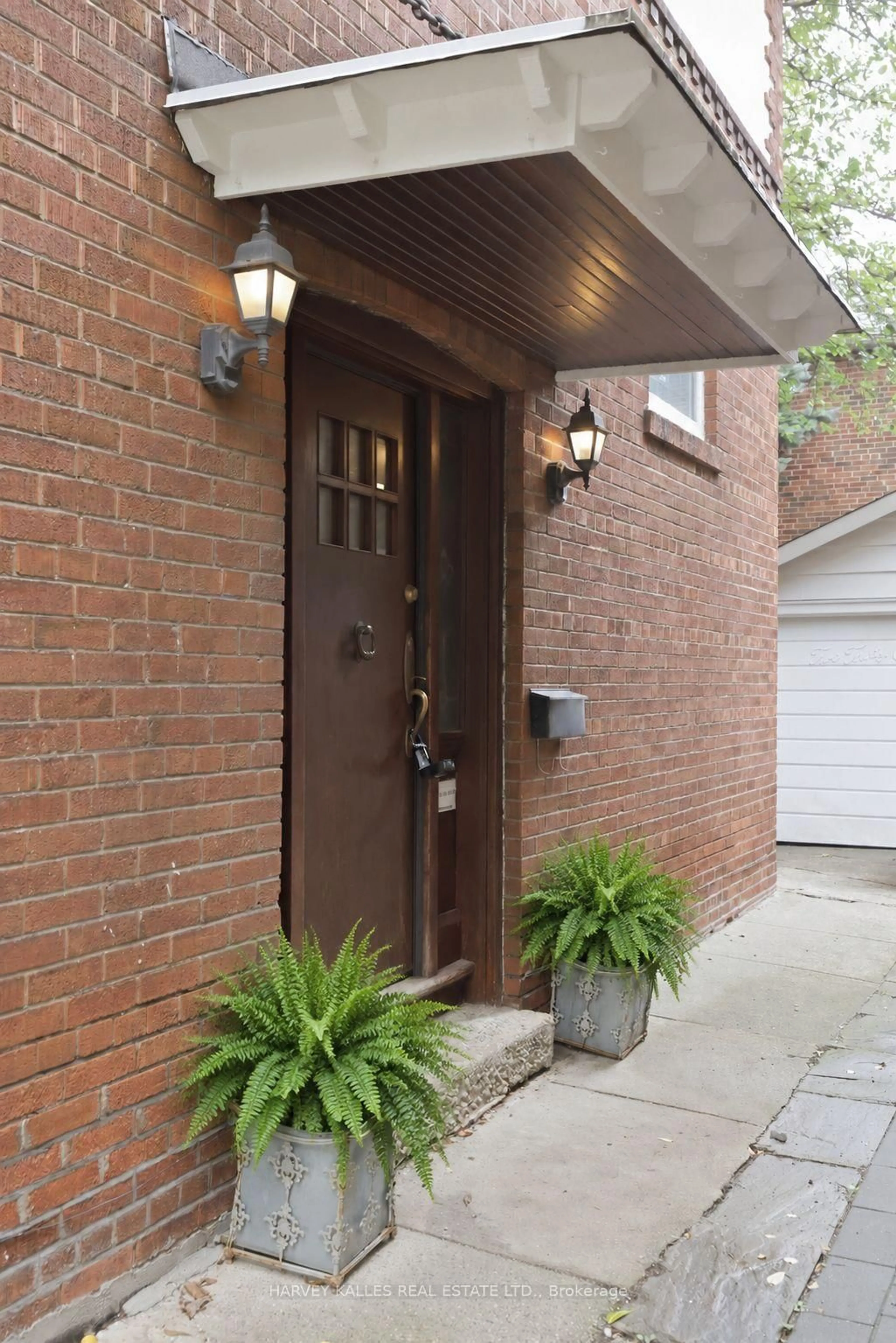 Home with brick exterior material, street for 231 Glengrove Ave, Toronto Ontario M4R 1P4