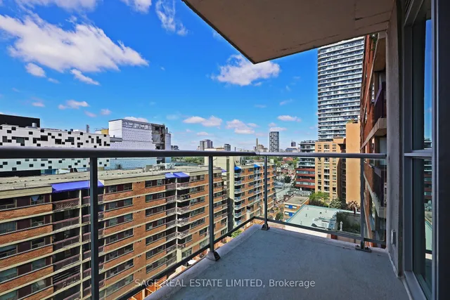 96 St Patrick St #1202, Toronto 2